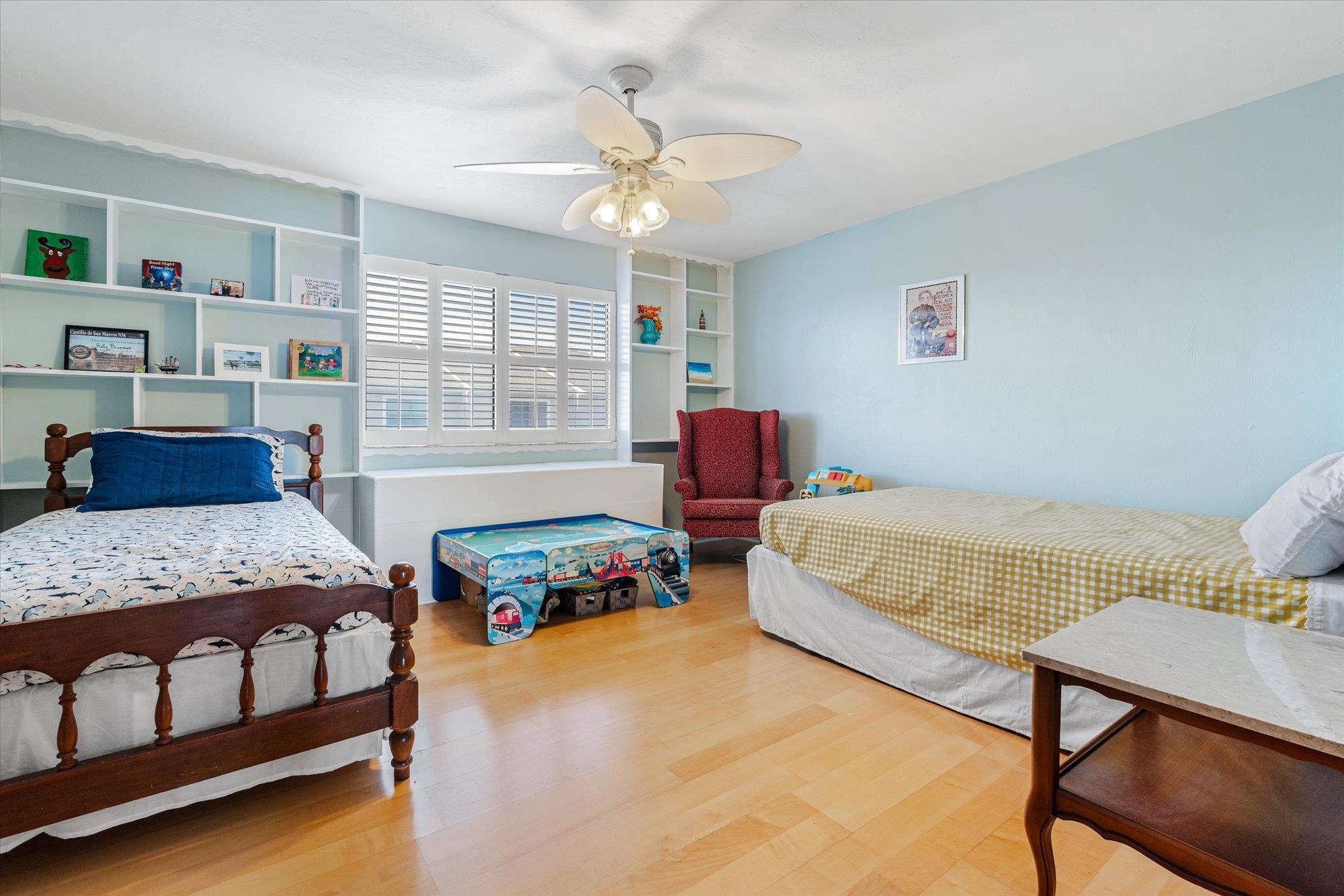 Image 25 of 49 For 3385 Coastal Hwy  2