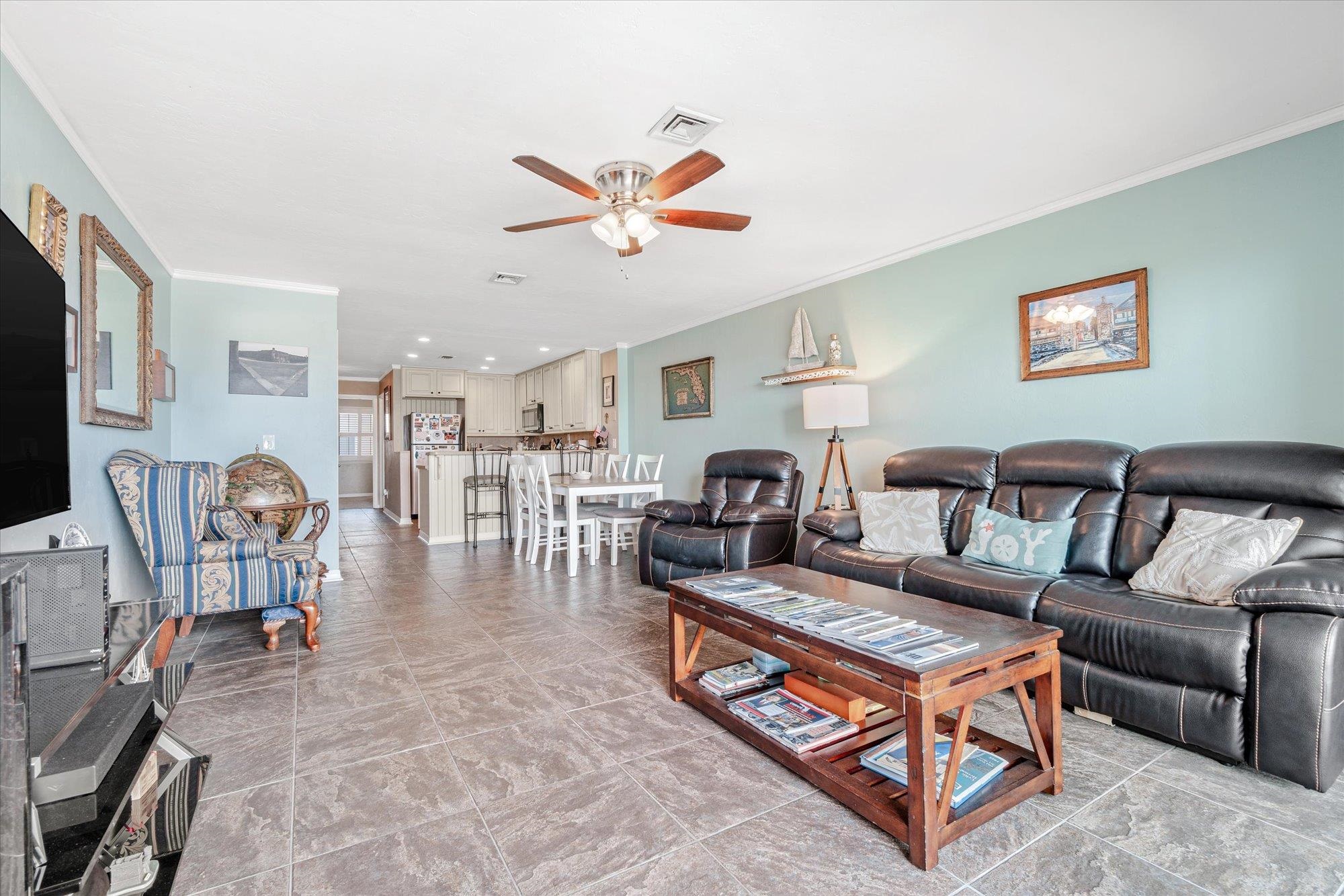 Image 3 of 49 For 3385 Coastal Hwy  2