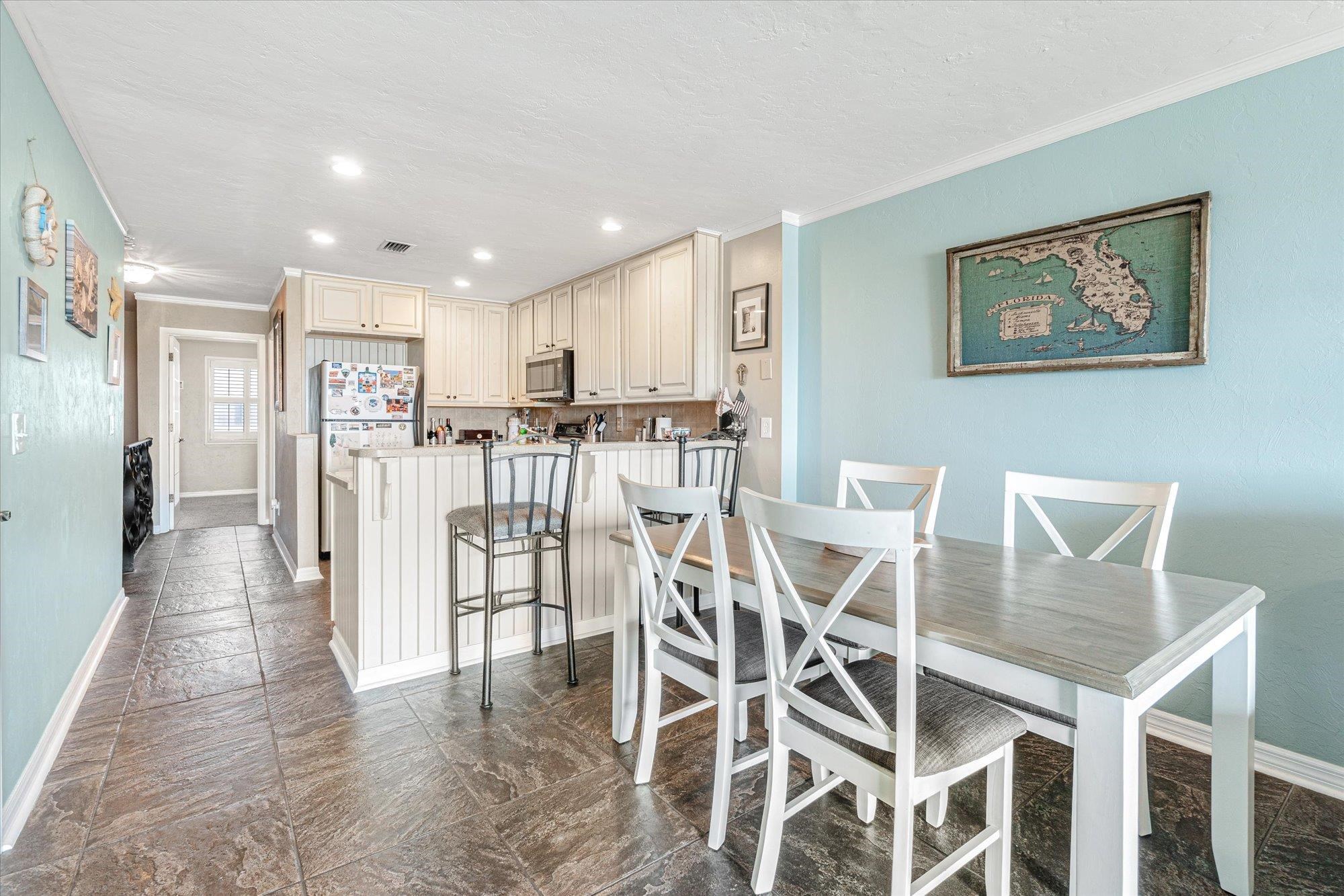 Image 5 of 49 For 3385 Coastal Hwy  2