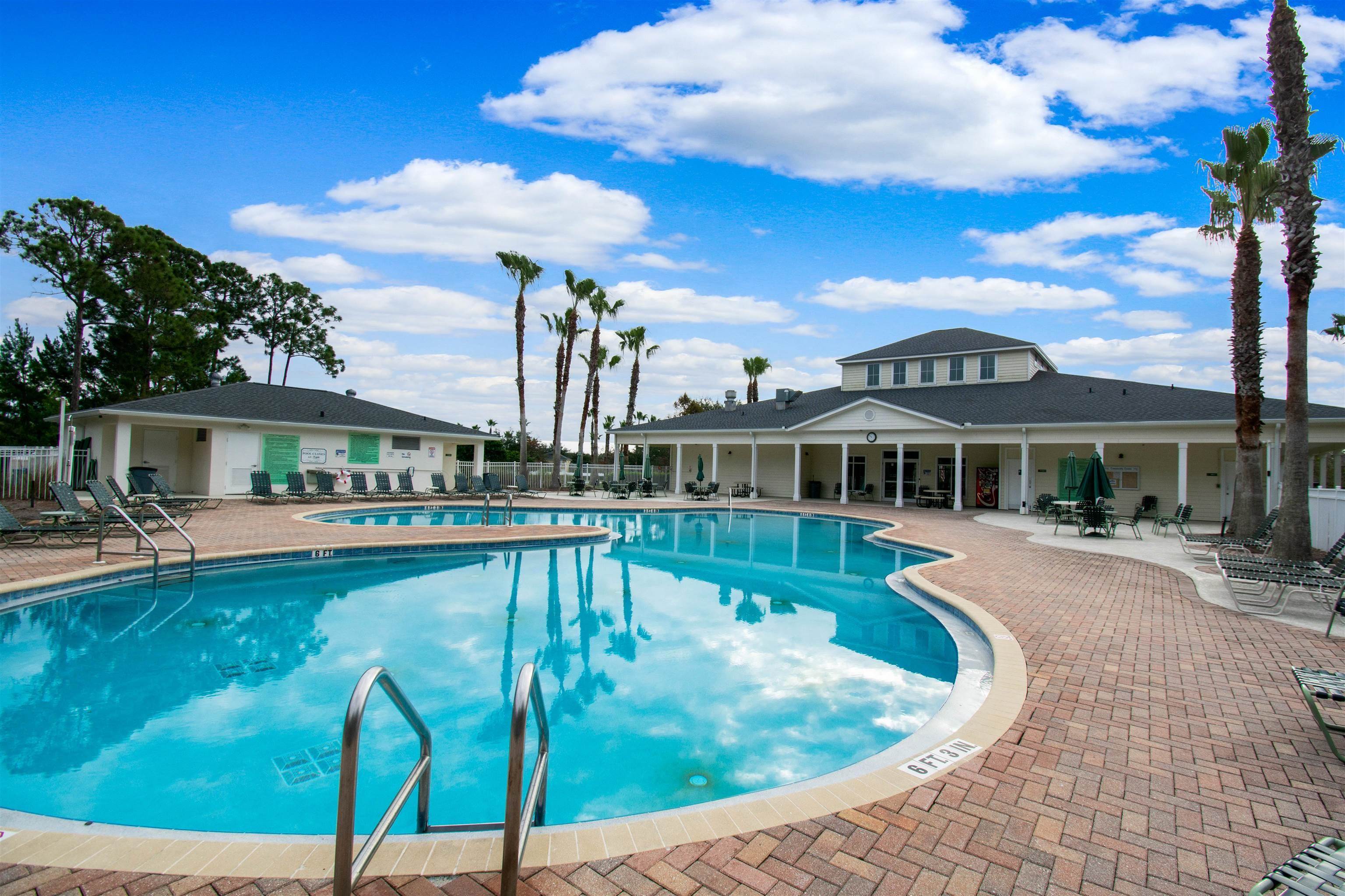 Image 32 of 33 For 880 Oak Arbor Circle