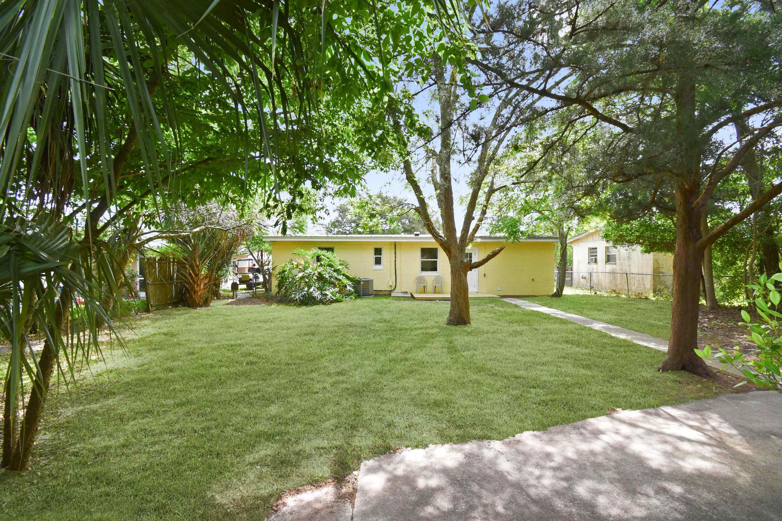 Image 33 of 38 For 228 Spring St