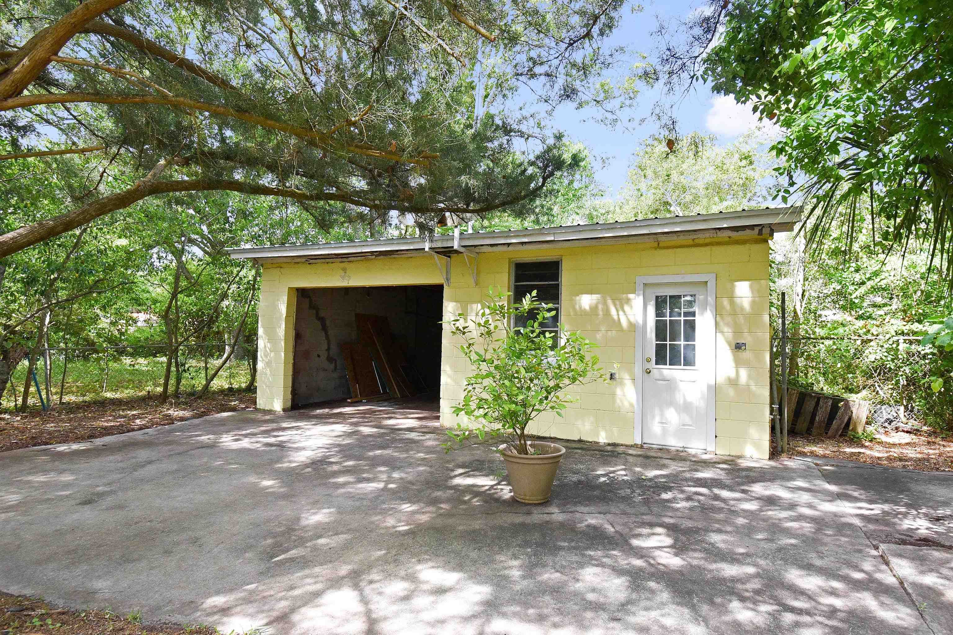 Image 35 of 38 For 228 Spring St