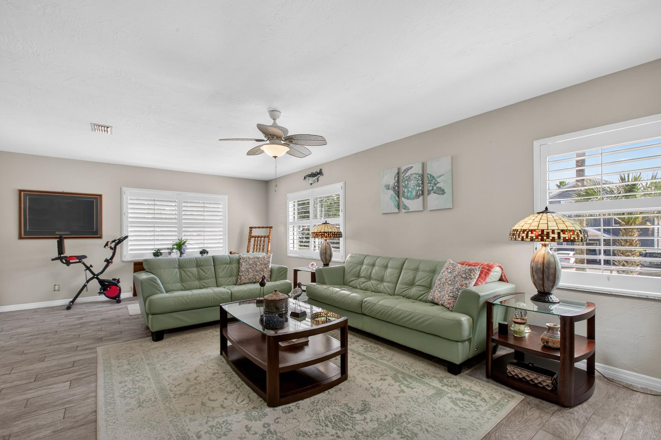 Image 19 of 51 For 105 Central Ave