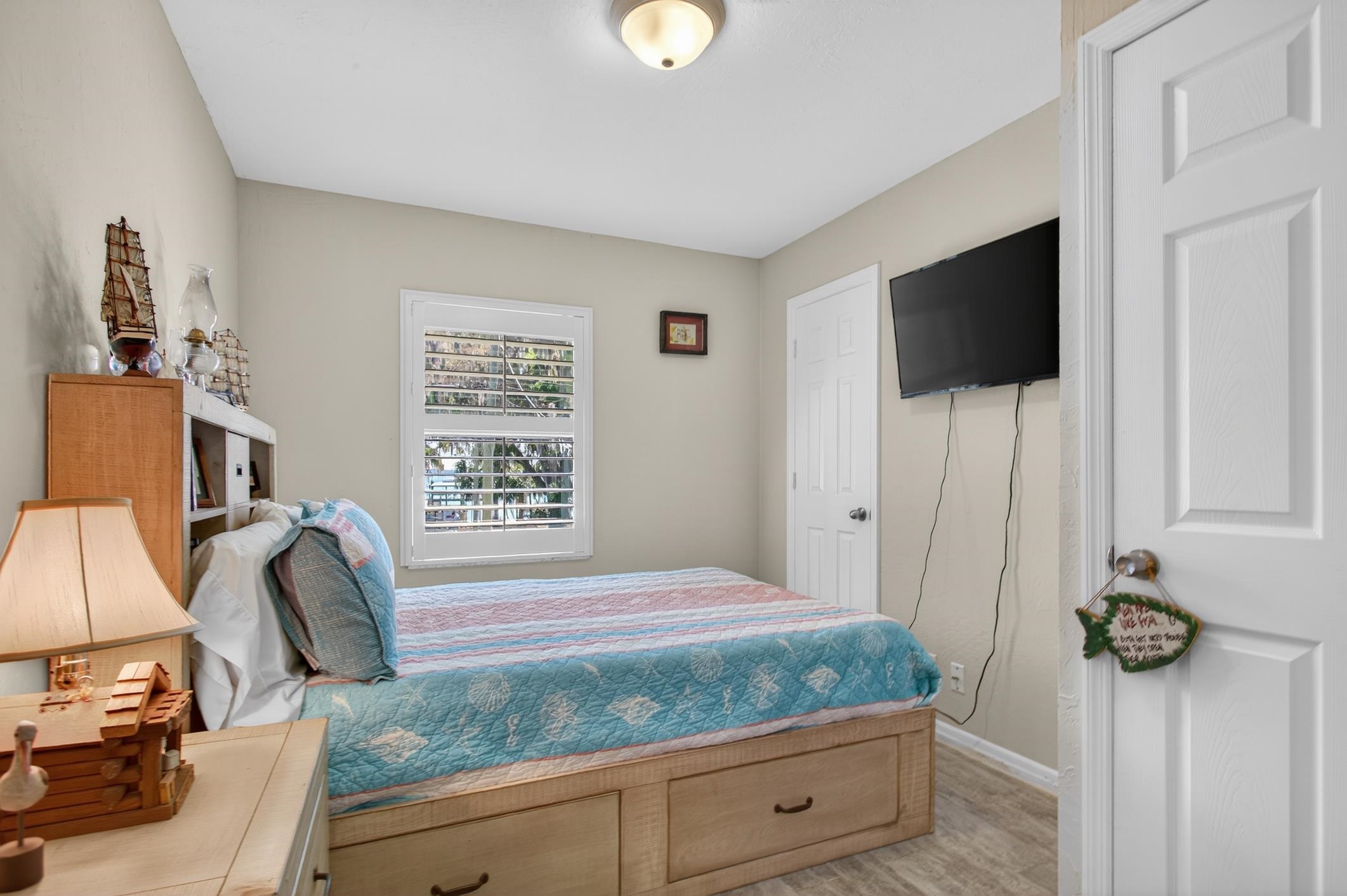 Image 24 of 51 For 105 Central Ave