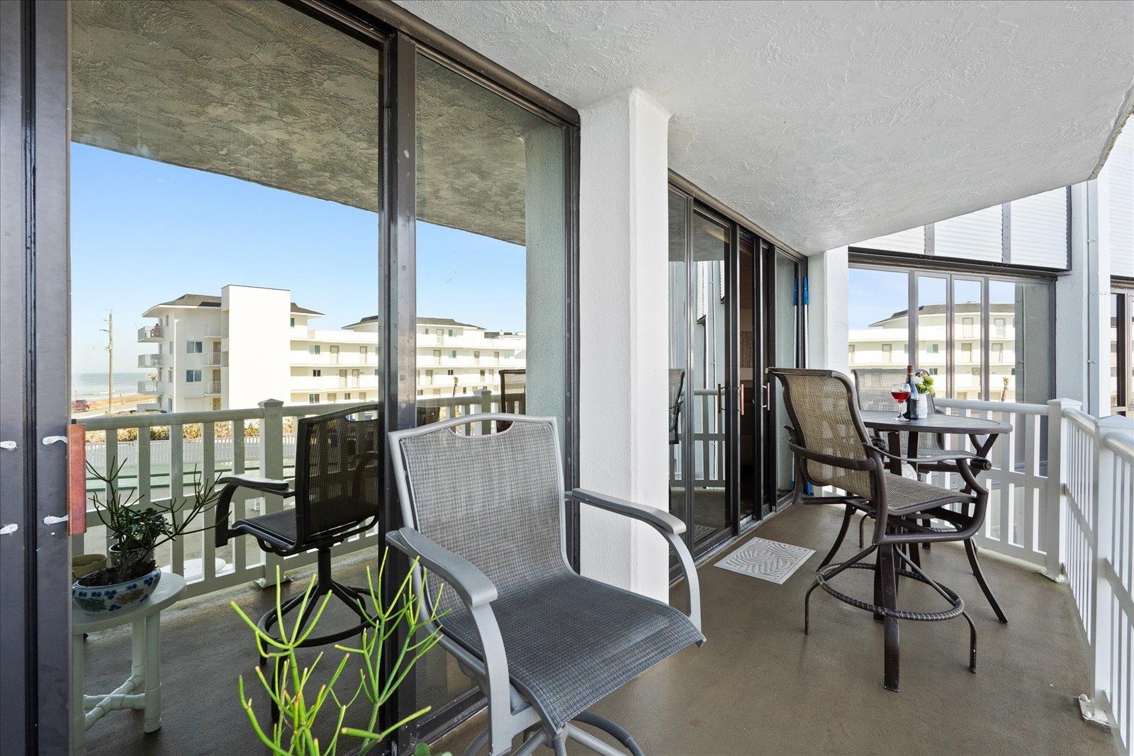 Image 23 of 33 For 3580 Ocean Shore Blvd S 204