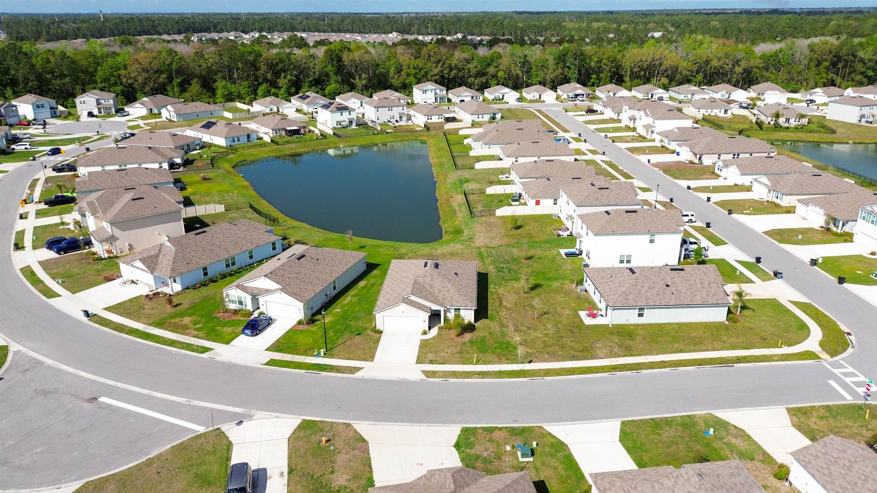 Image 33 of 58 For 46 Albacete Rd