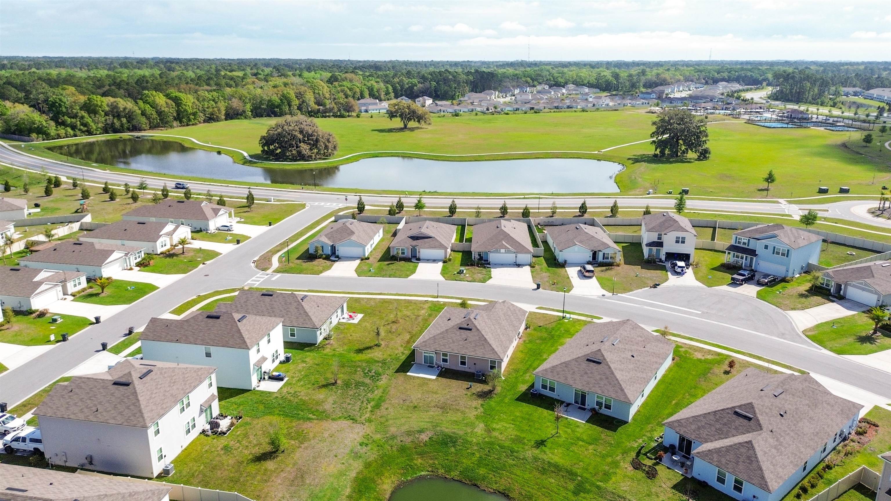 Image 36 of 58 For 46 Albacete Rd