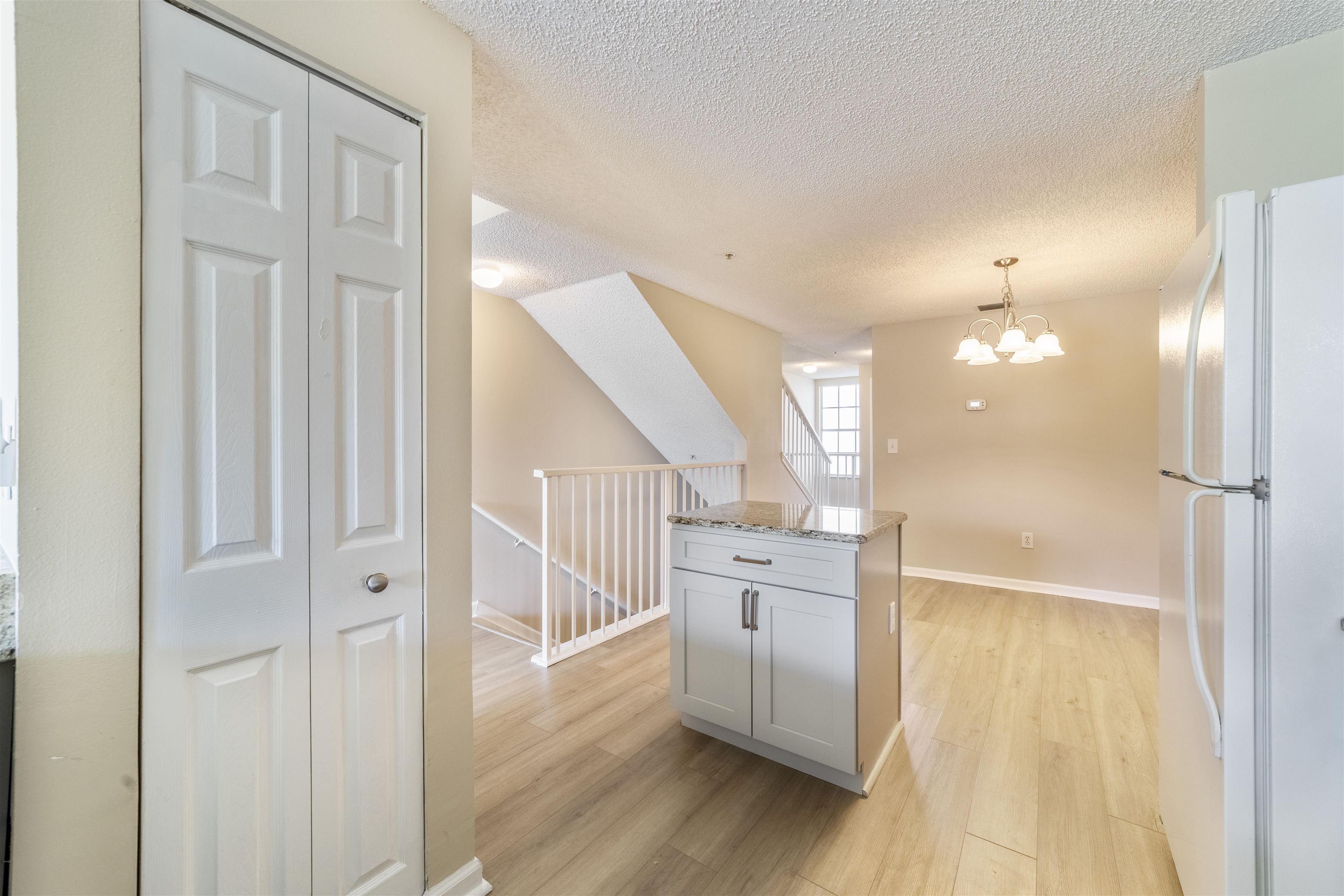 Image 21 of 59 For 4000 Grande Vista Blvd  15-130