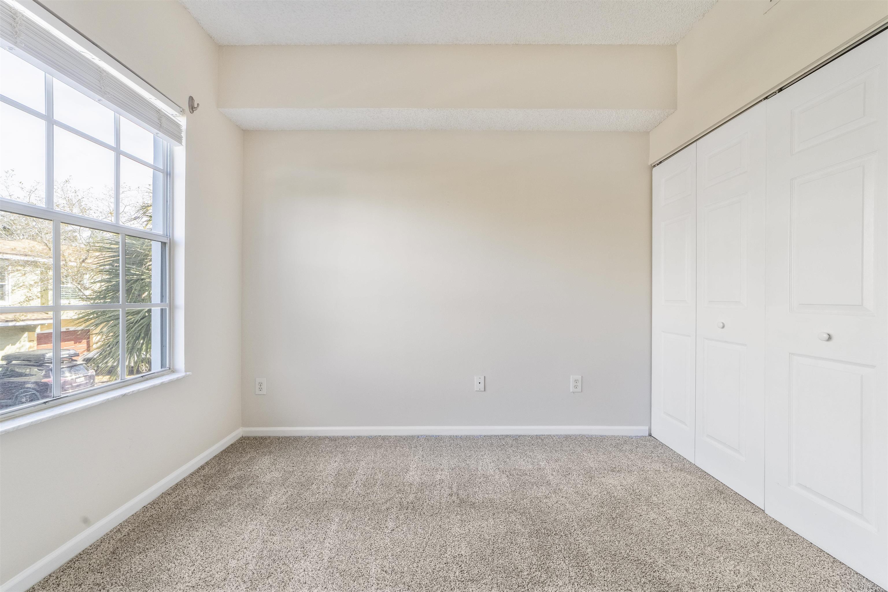 Image 31 of 59 For 4000 Grande Vista Blvd  15-130