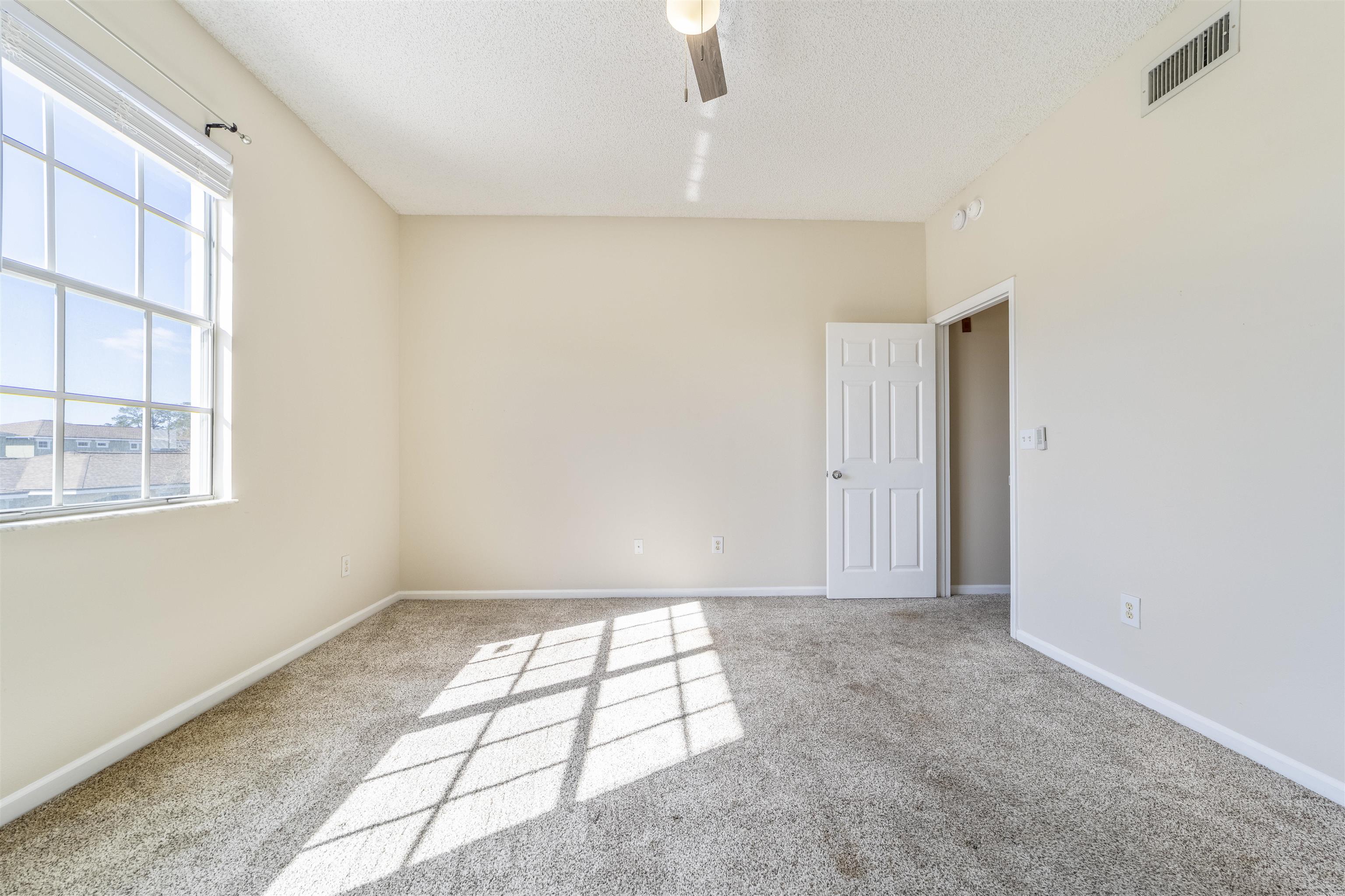 Image 41 of 59 For 4000 Grande Vista Blvd  15-130