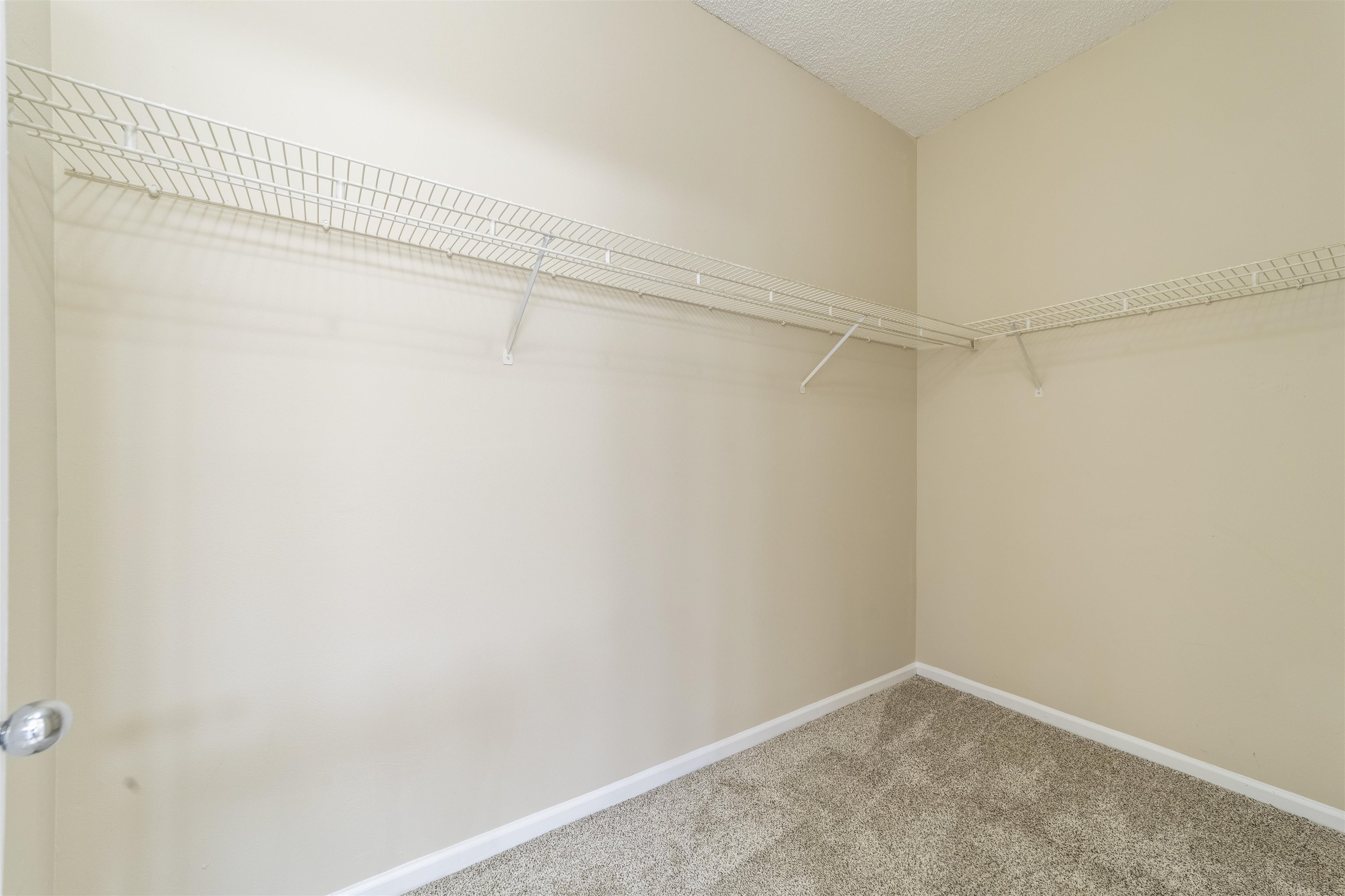 Image 43 of 59 For 4000 Grande Vista Blvd  15-130