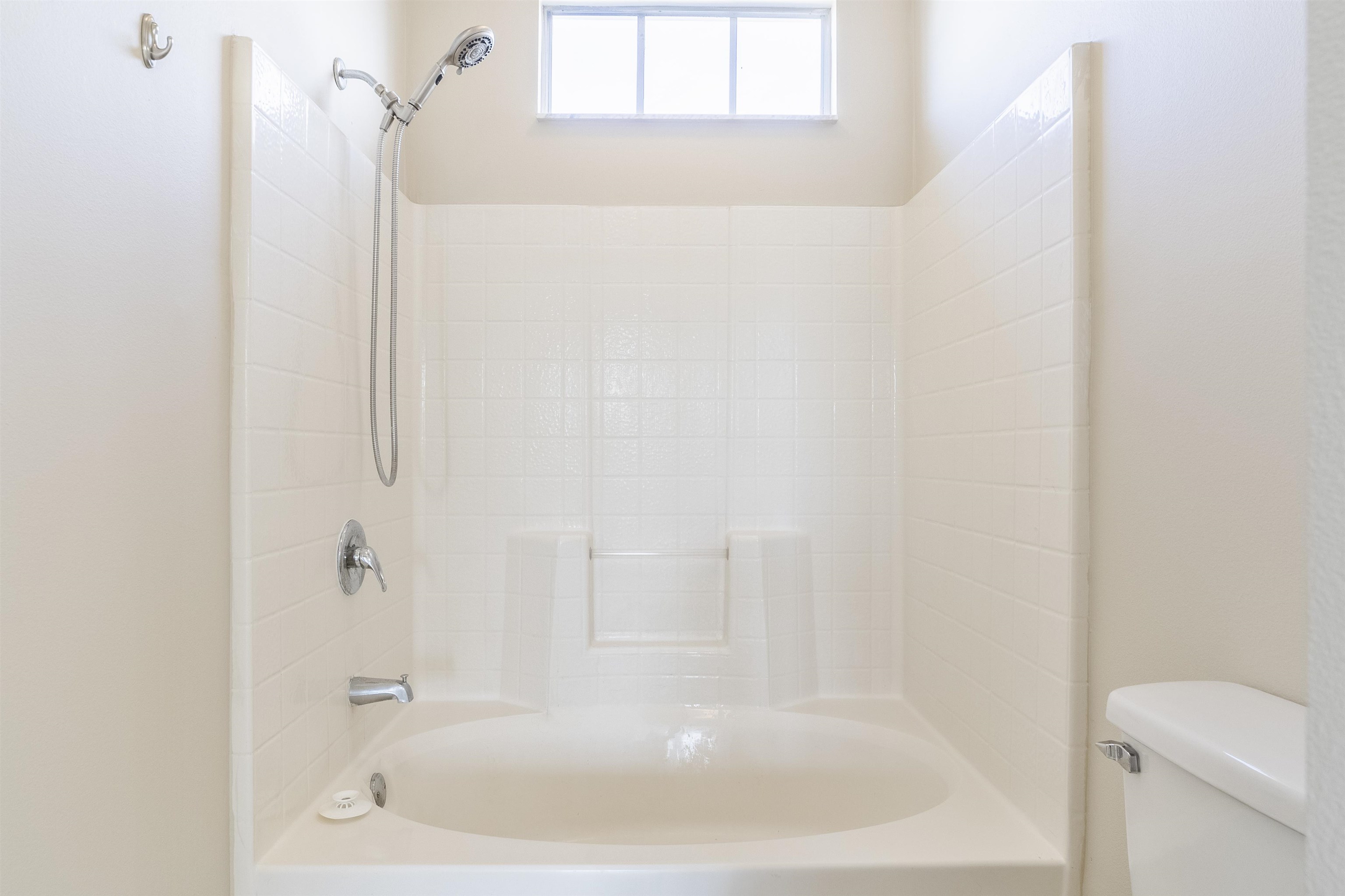 Image 46 of 59 For 4000 Grande Vista Blvd  15-130