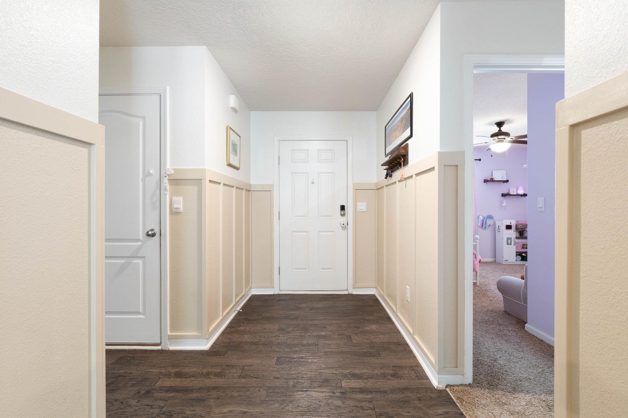 Image 23 of 80 For 253 Jarama Cir