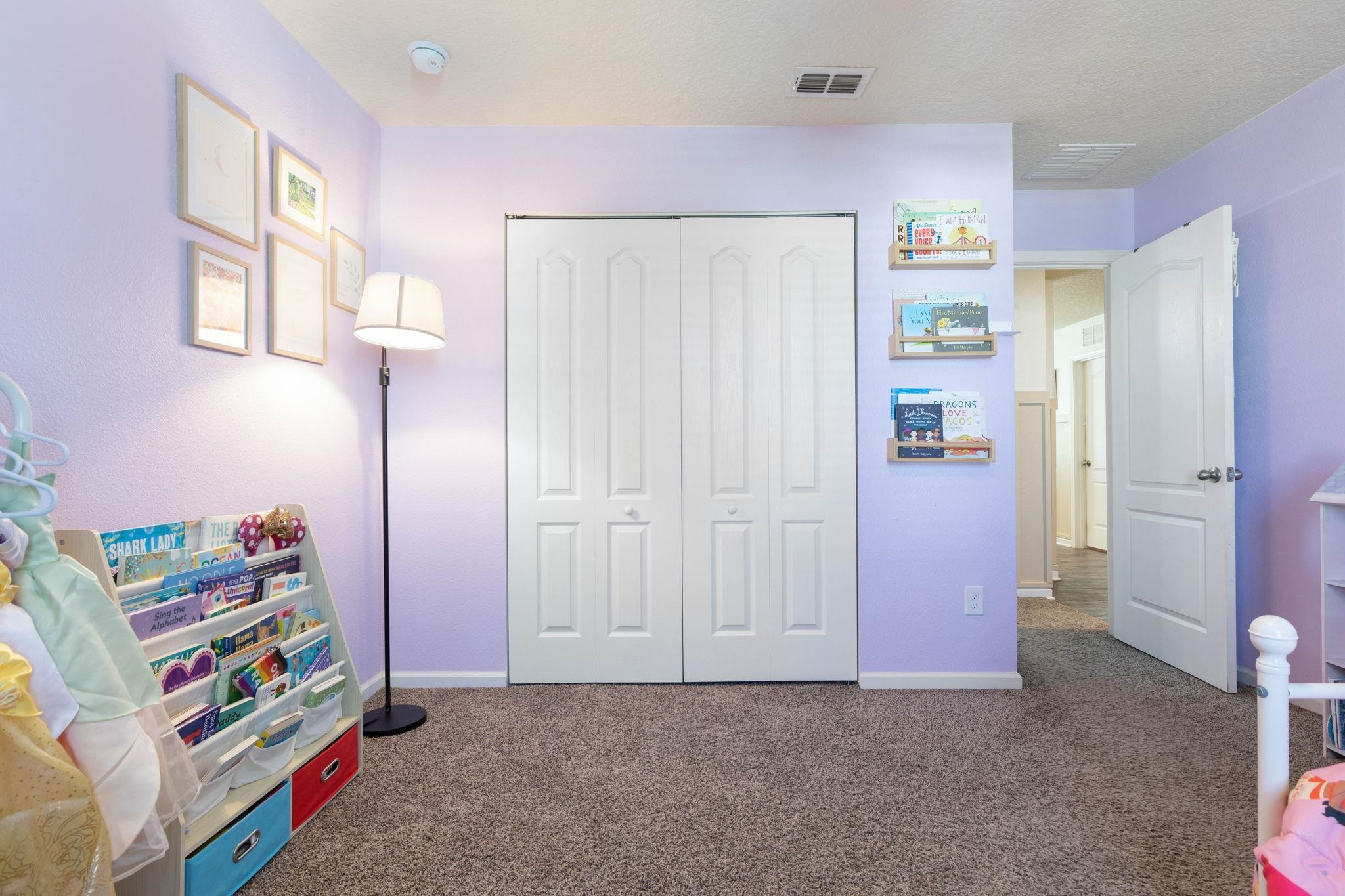 Image 27 of 80 For 253 Jarama Cir