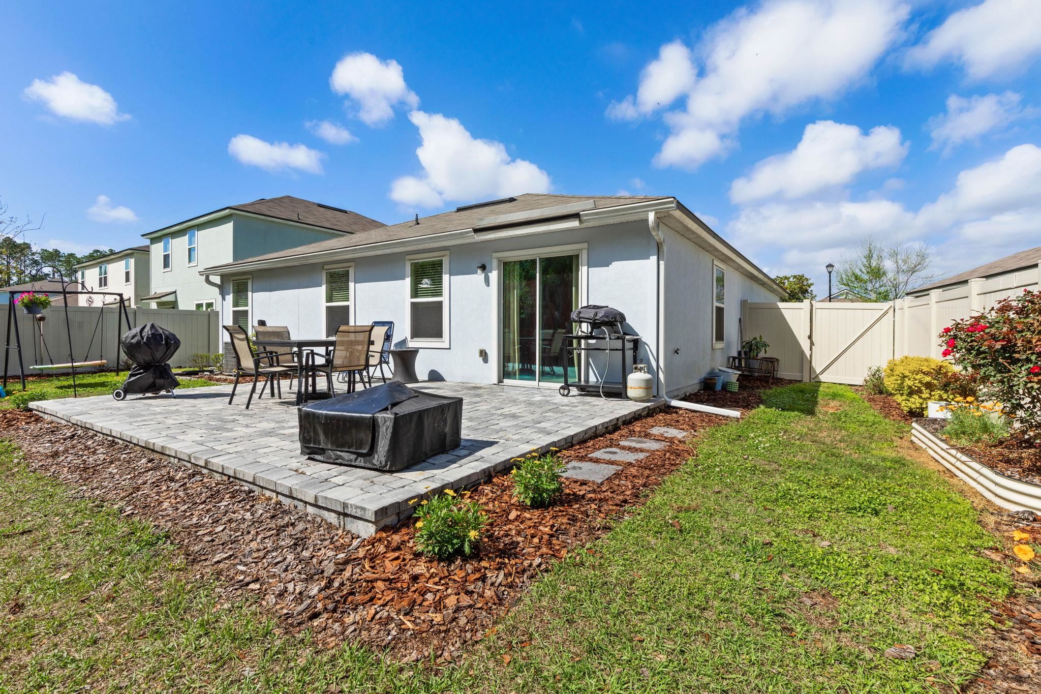 Image 35 of 80 For 253 Jarama Cir