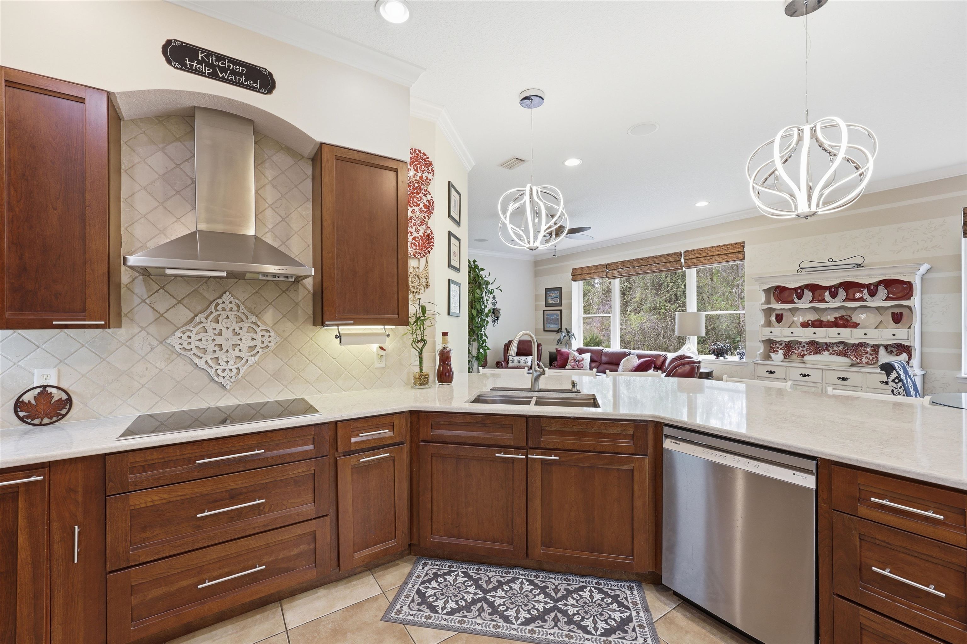 Image 20 of 69 For 417 Leotta Dr