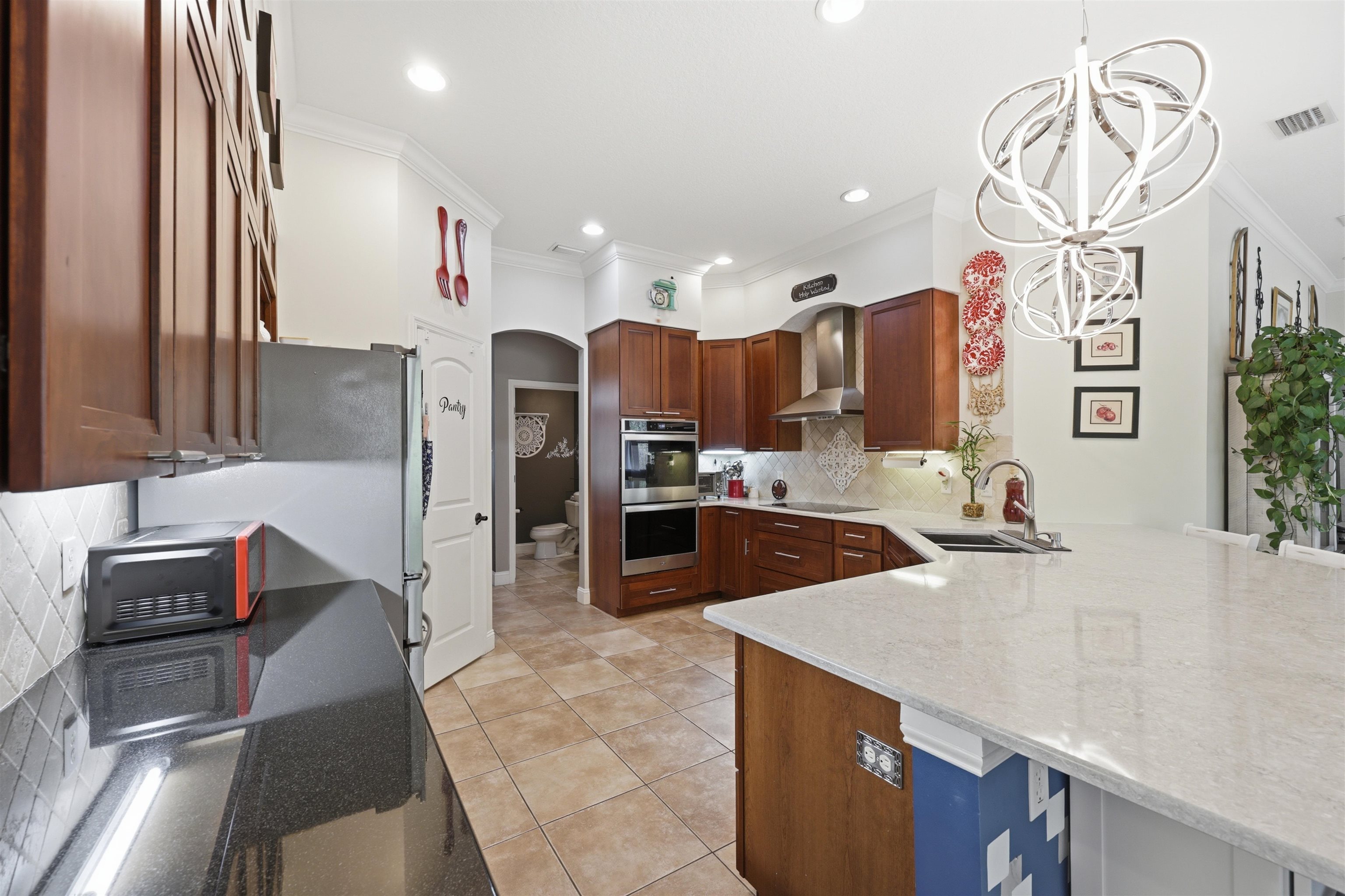 Image 24 of 69 For 417 Leotta Dr