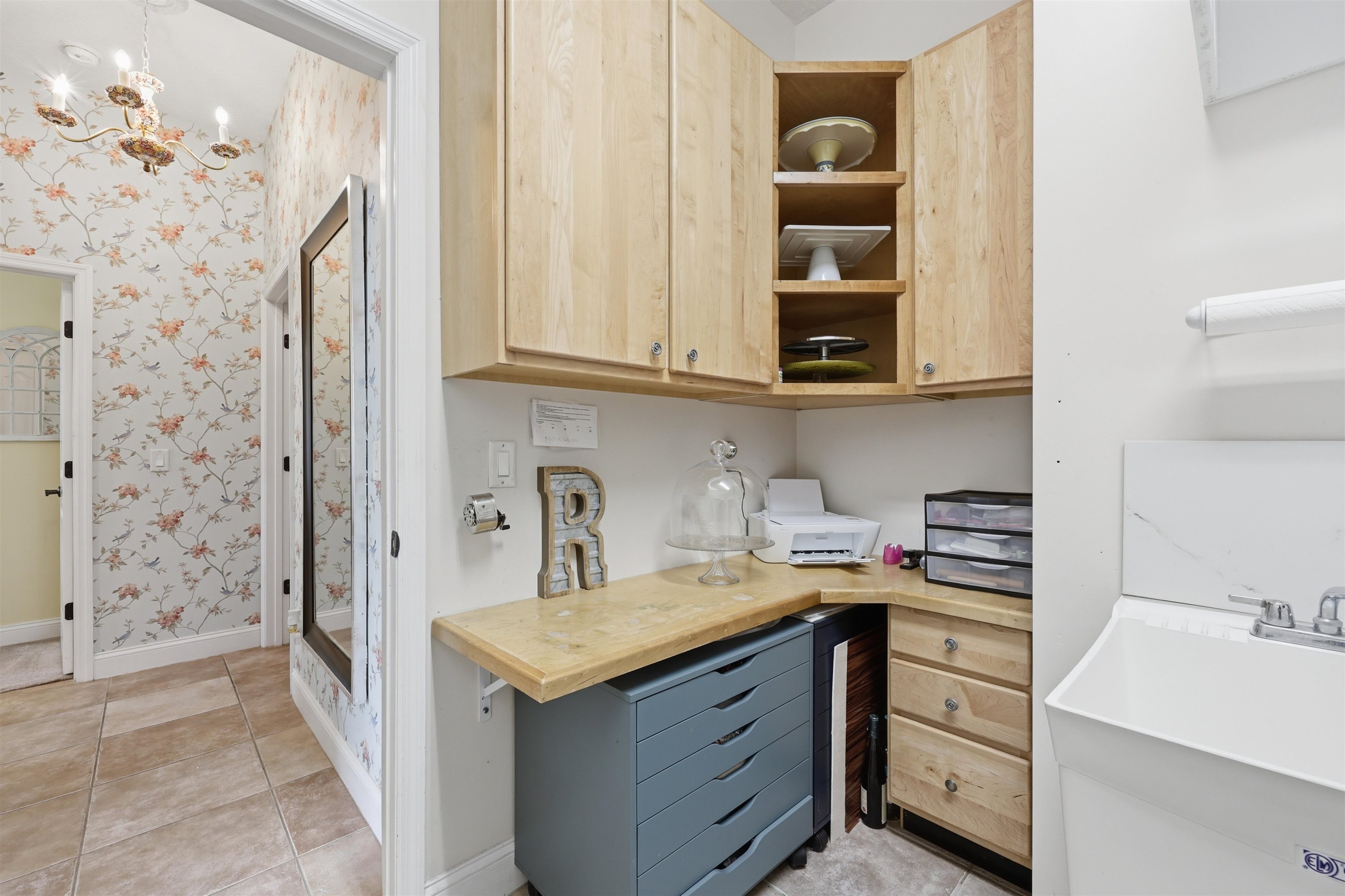 Image 43 of 69 For 417 Leotta Dr