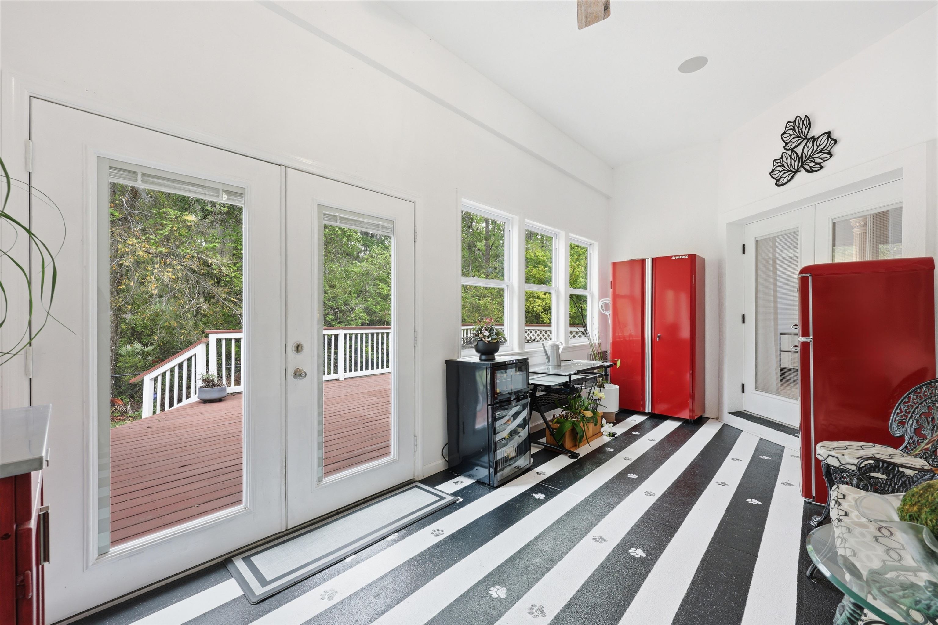 Image 46 of 69 For 417 Leotta Dr