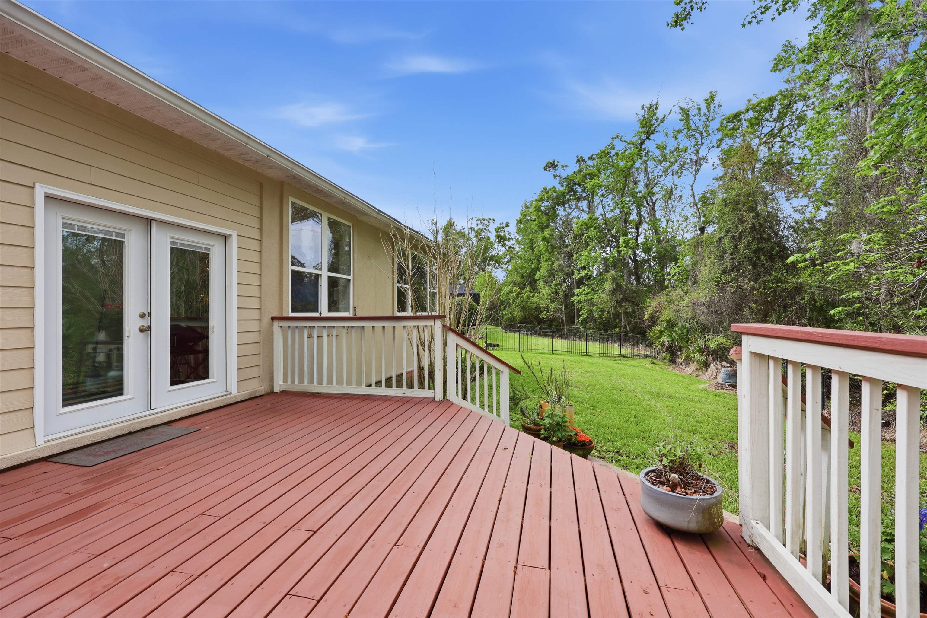 Image 51 of 69 For 417 Leotta Dr