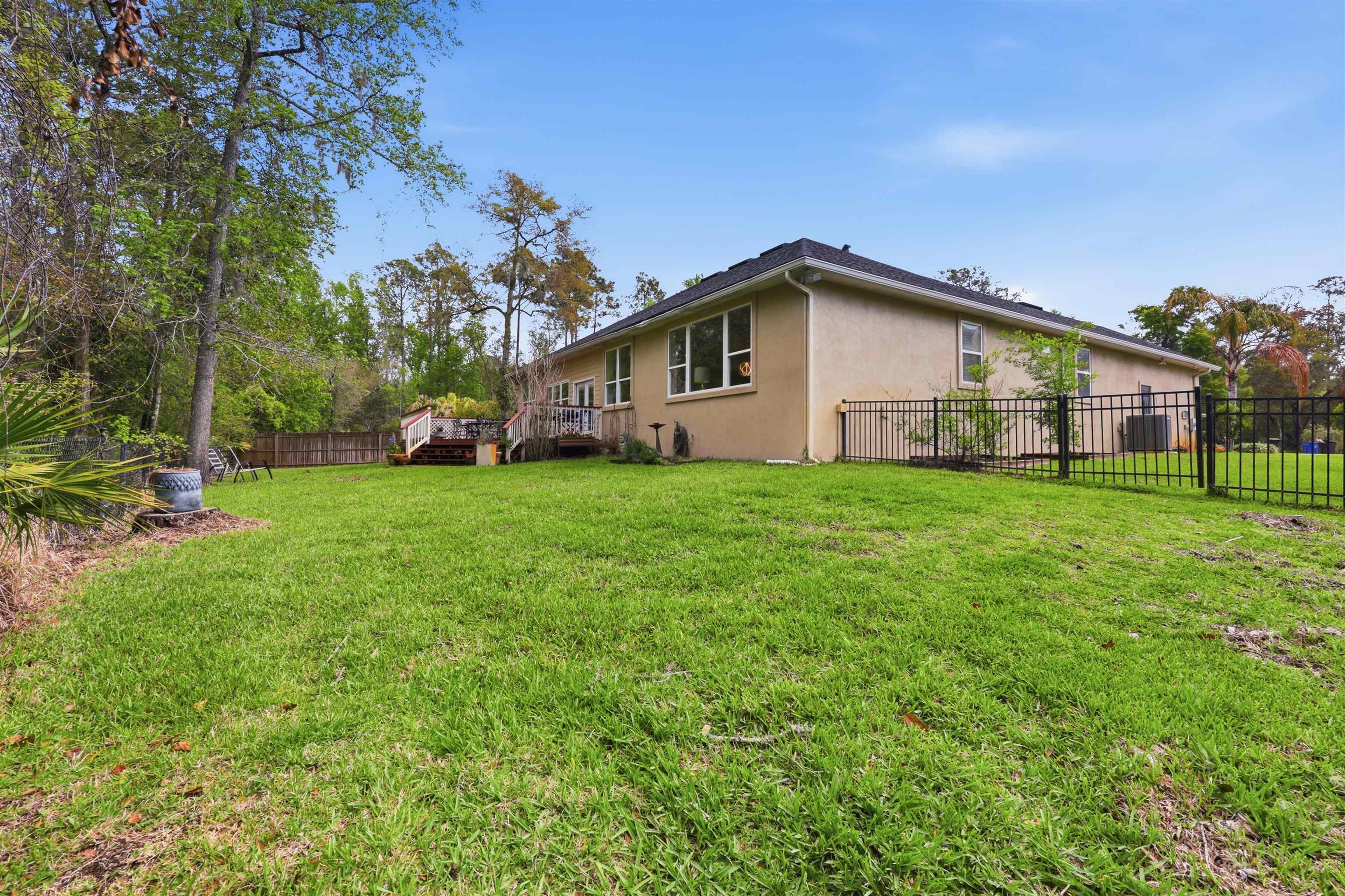 Image 52 of 69 For 417 Leotta Dr