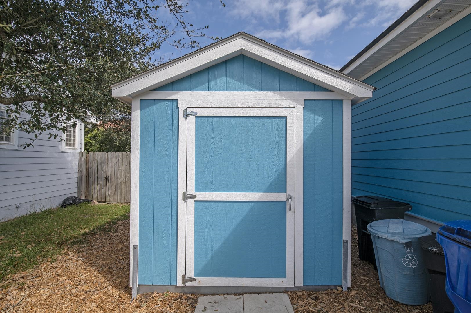 Image 29 of 30 For 6056 Costanero Rd