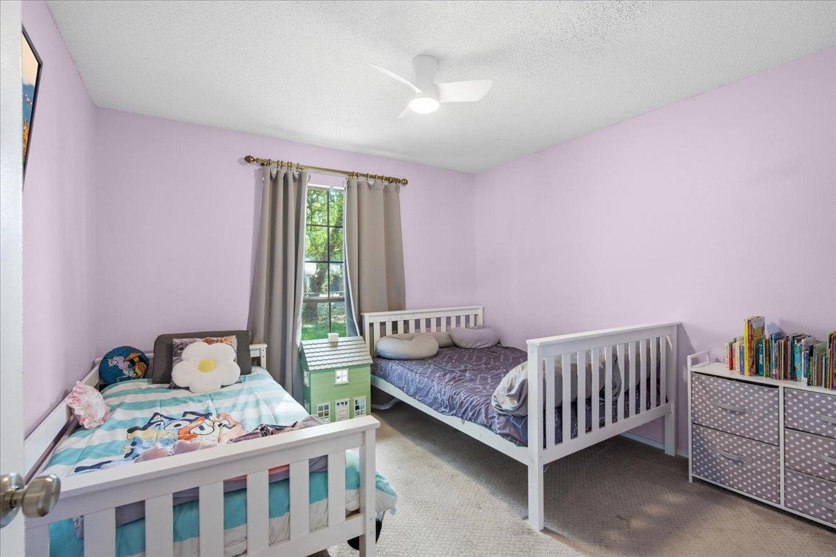 Image 24 of 55 For 204 Queen Rd