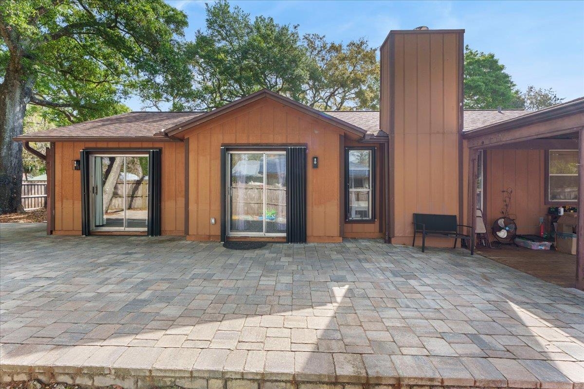 Image 35 of 55 For 204 Queen Rd