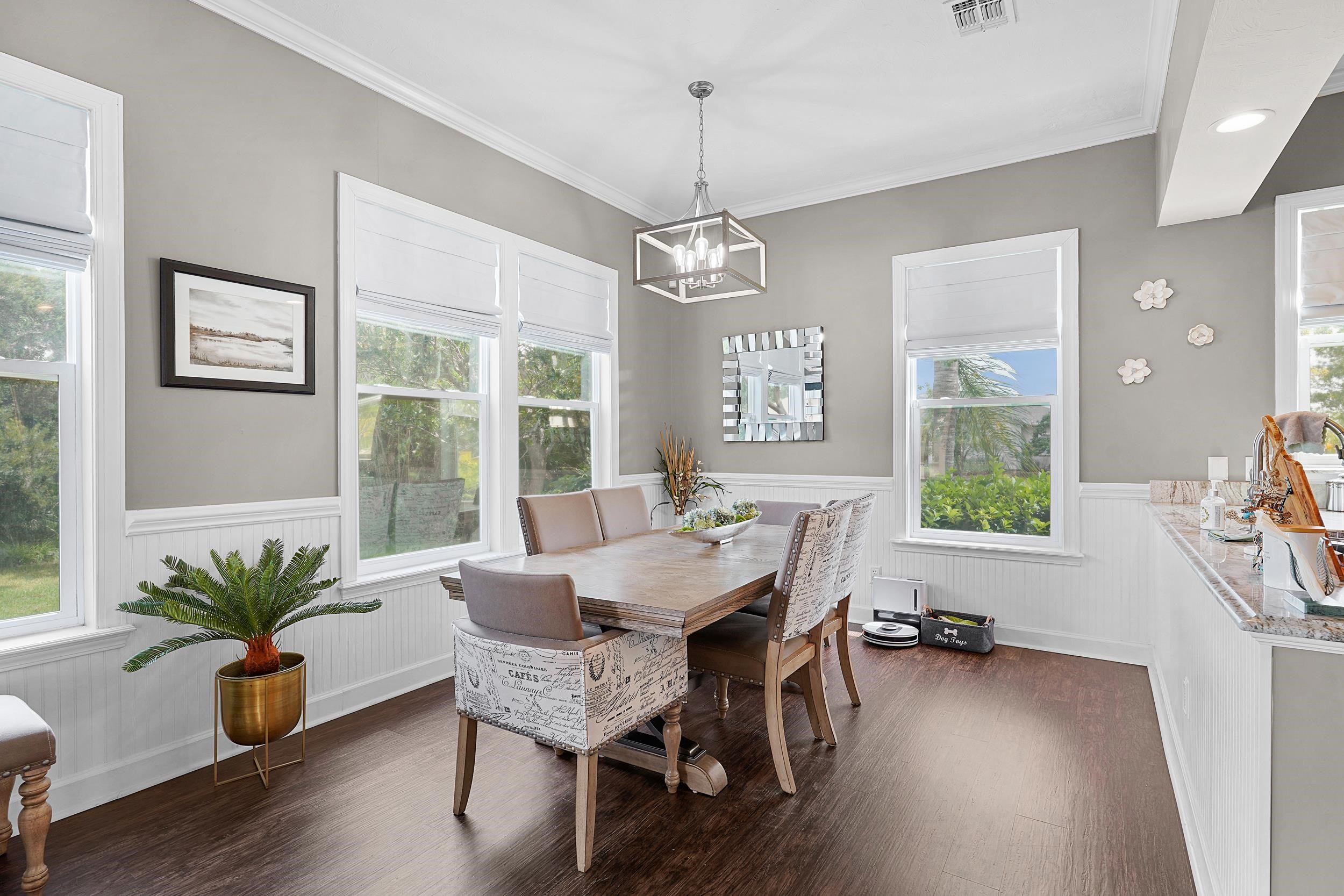 Image 13 of 53 For 500 Turnberry Ln