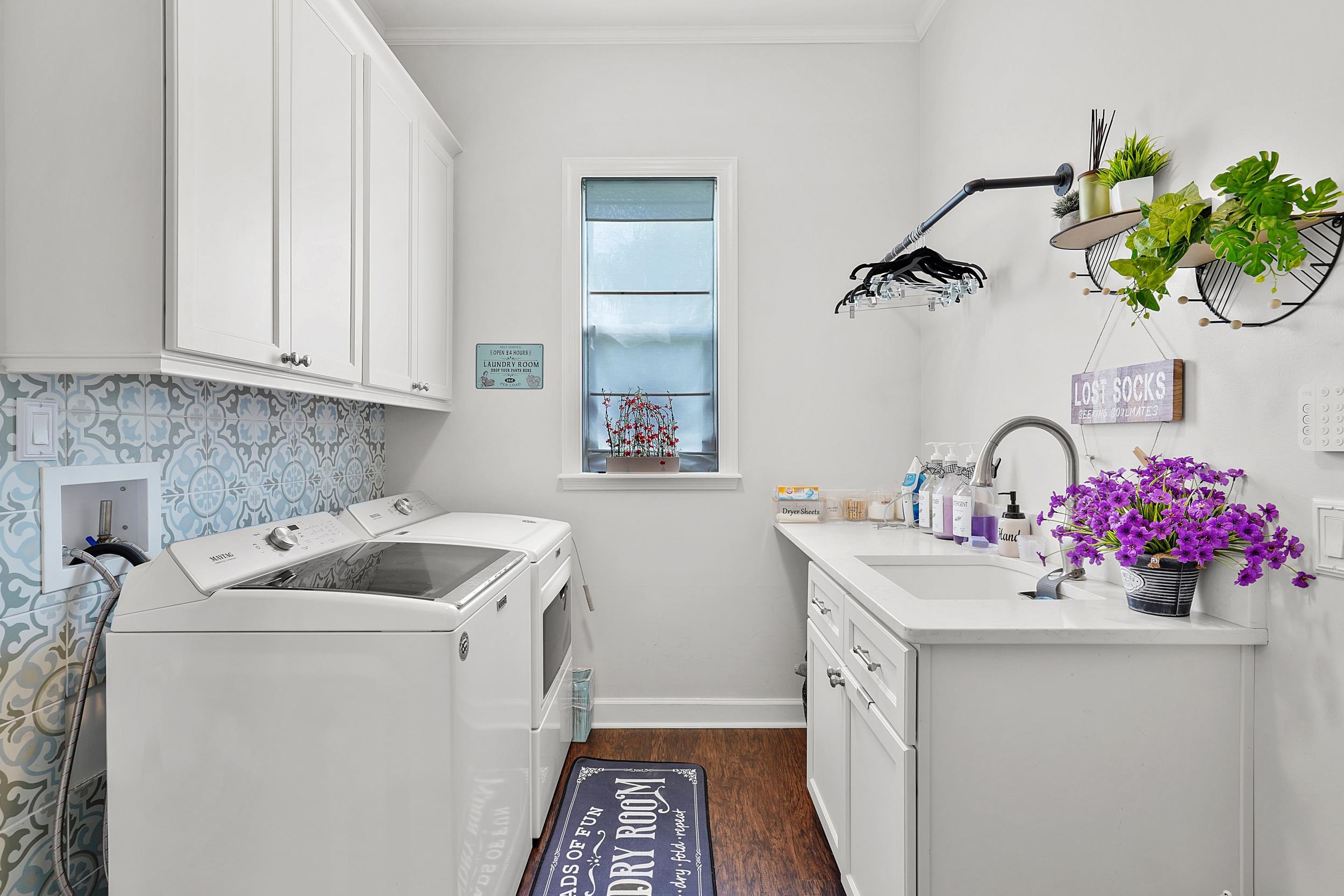 Image 19 of 53 For 500 Turnberry Ln