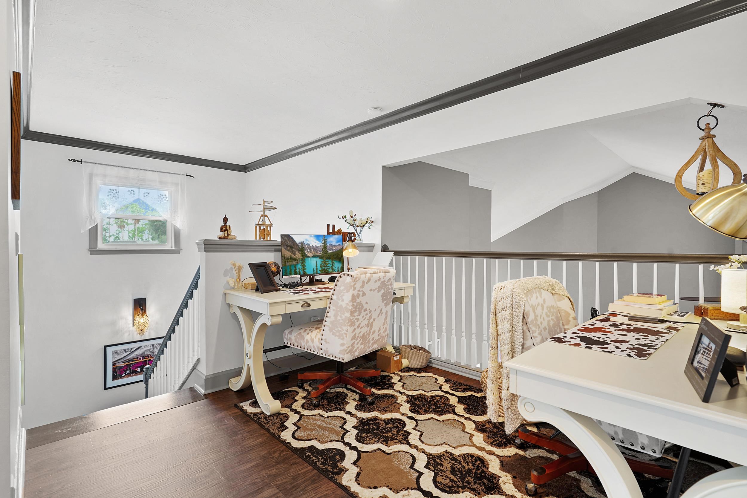 Image 26 of 53 For 500 Turnberry Ln