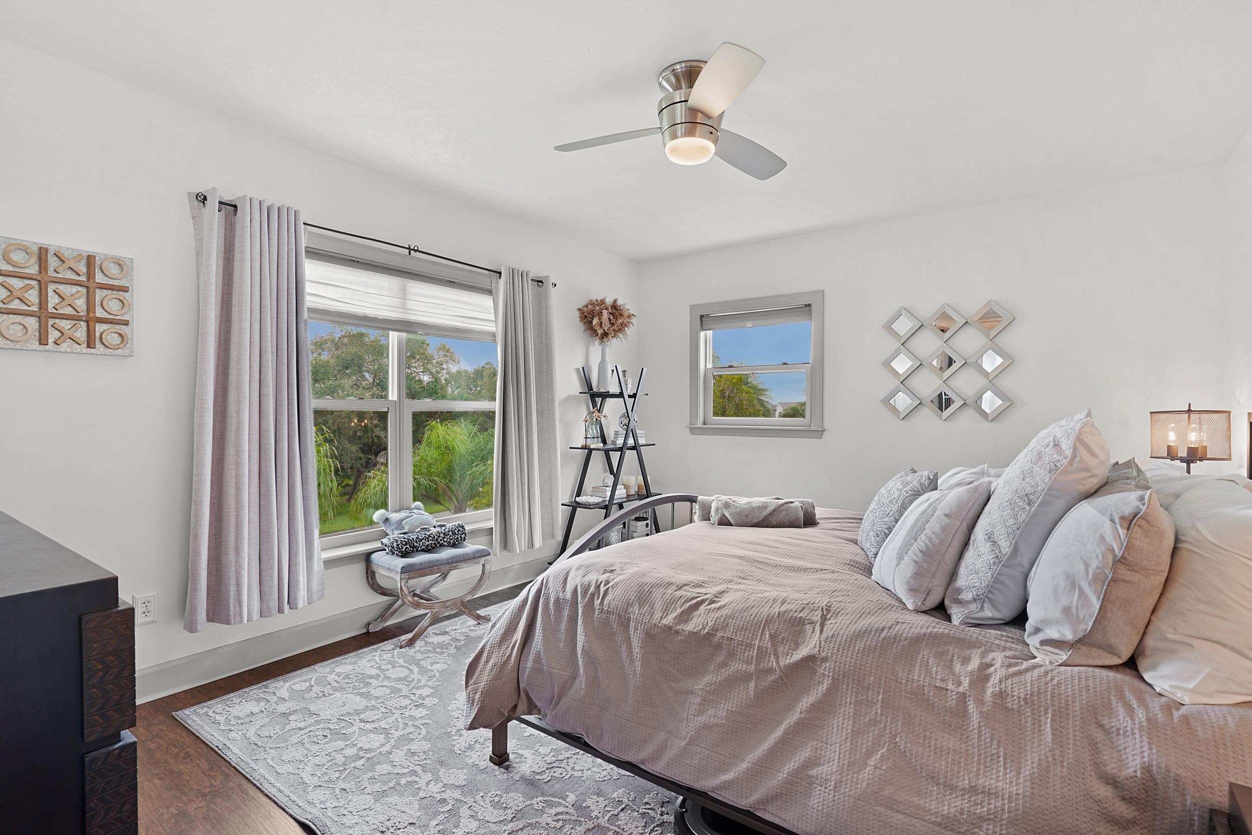 Image 29 of 53 For 500 Turnberry Ln