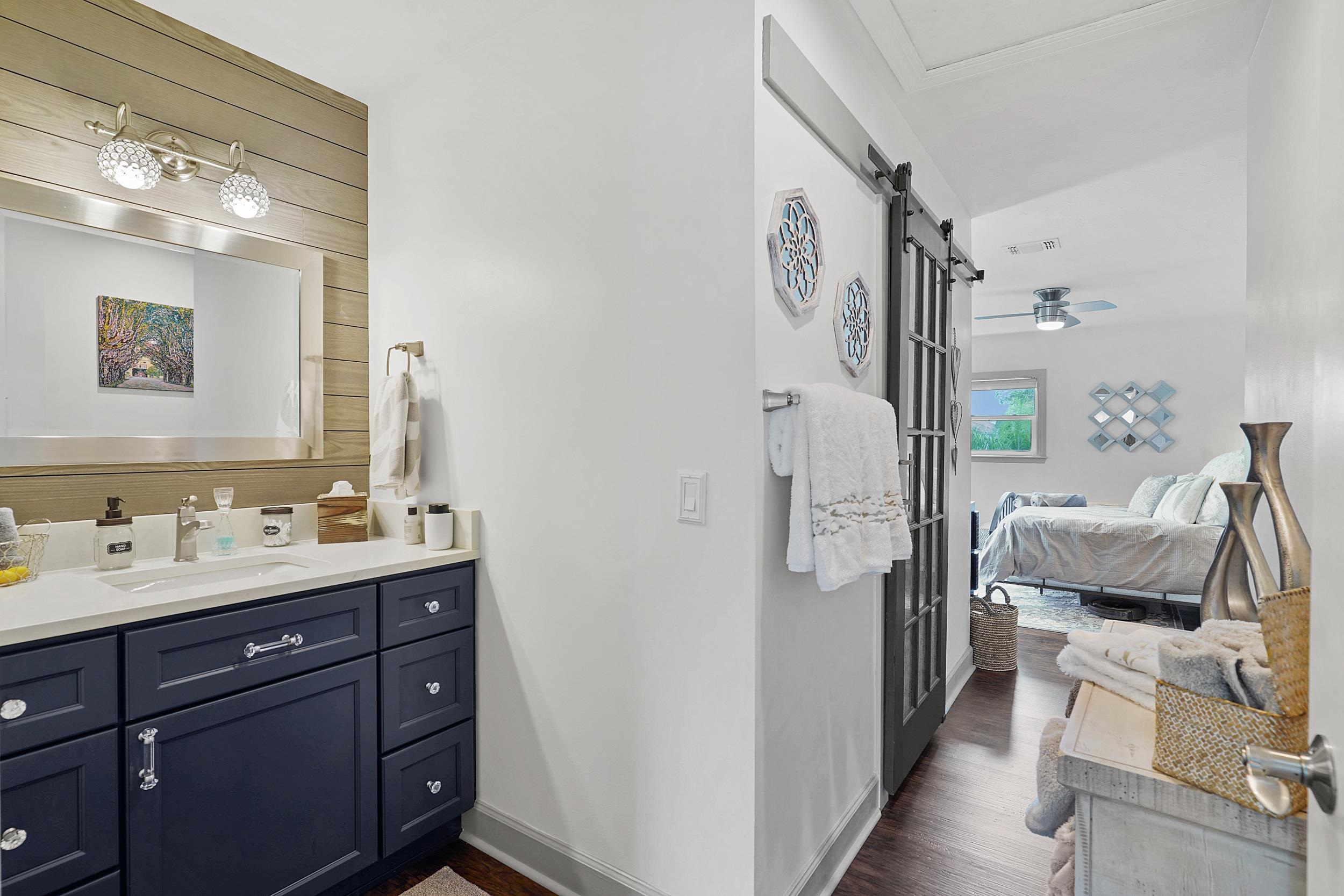 Image 30 of 53 For 500 Turnberry Ln