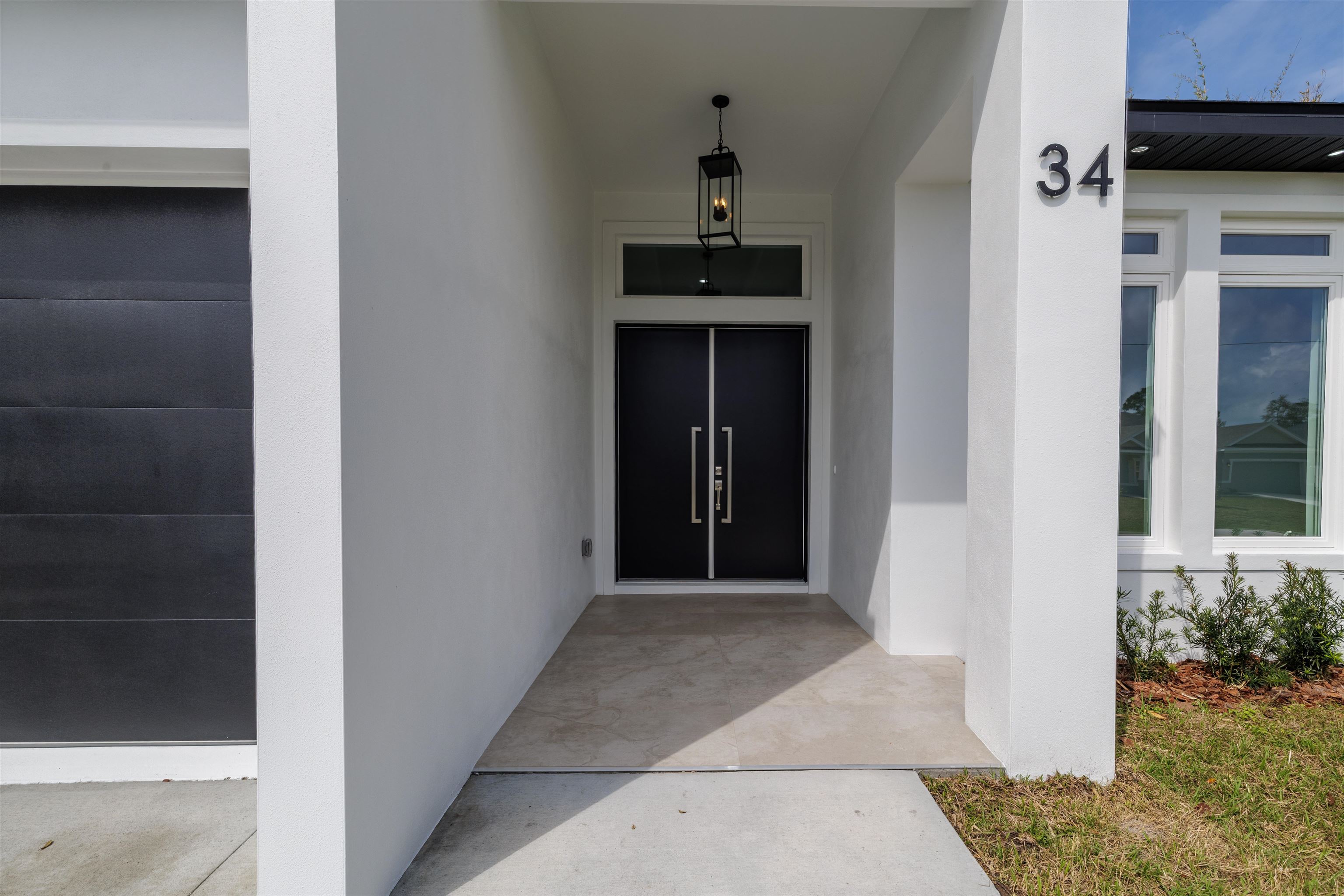 Image 3 of 45 For 34 Fallen Oak Nw