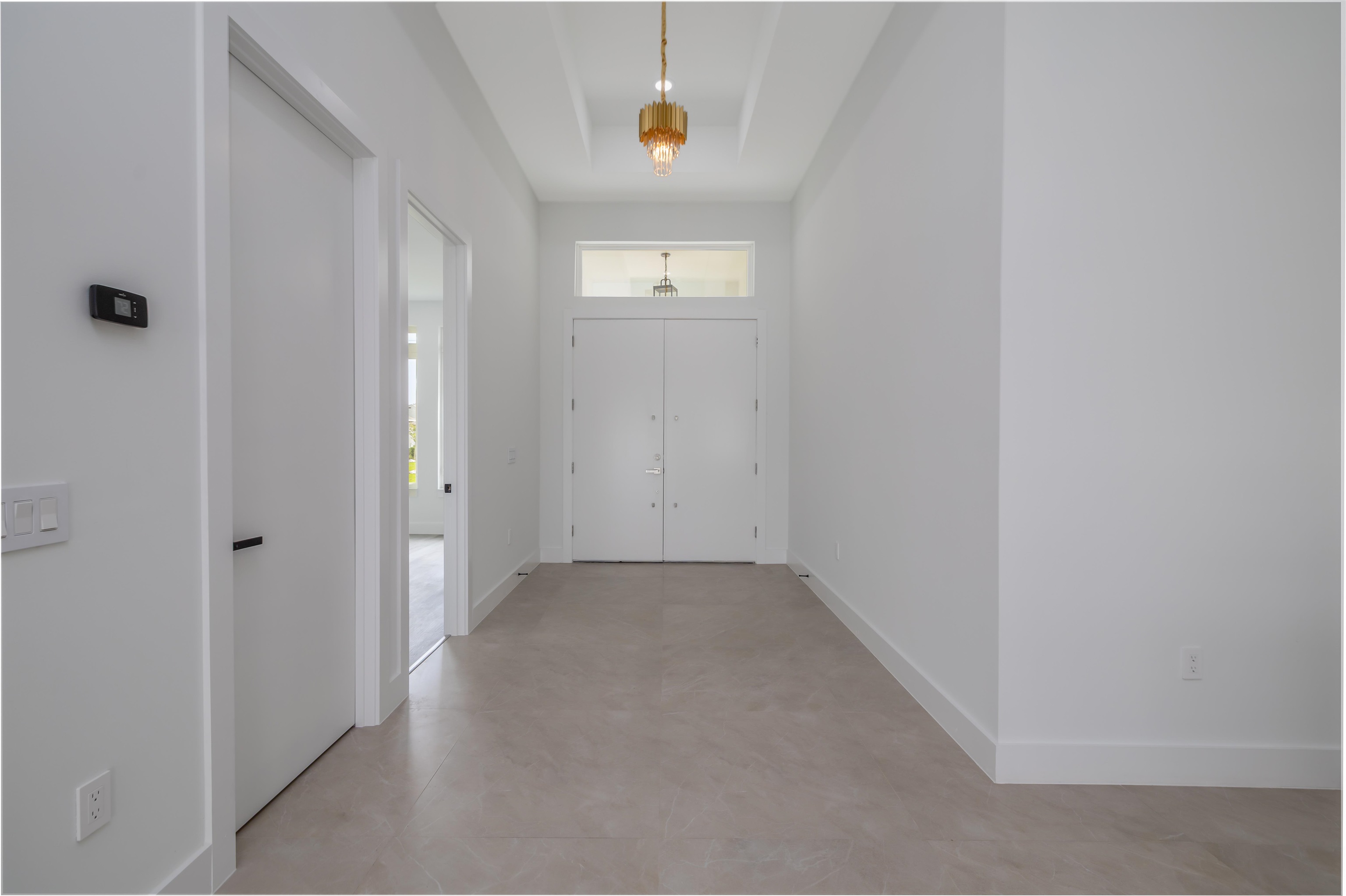 Image 4 of 45 For 34 Fallen Oak Nw