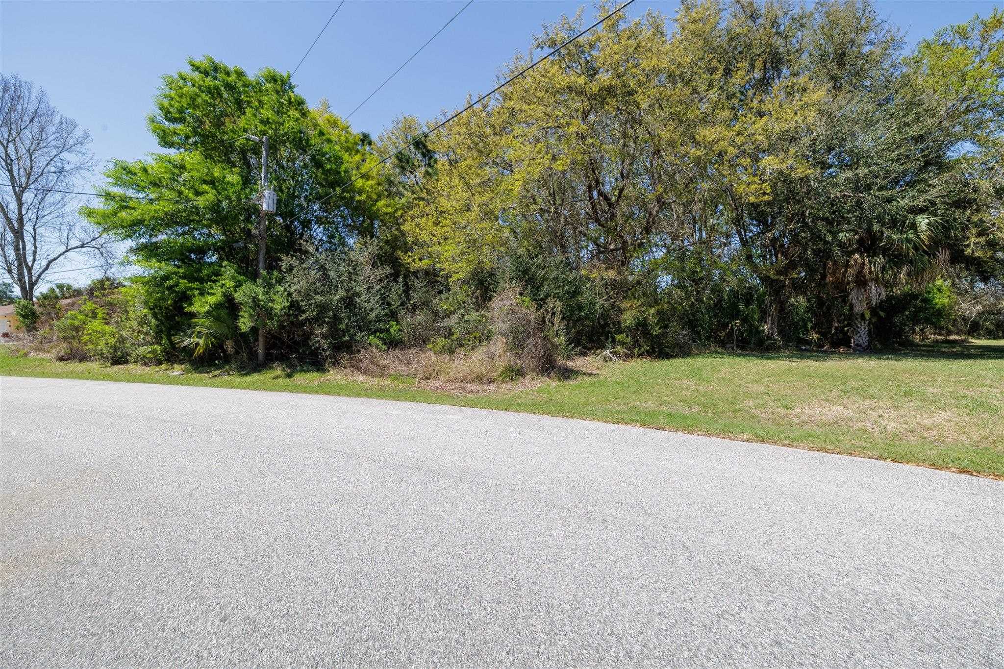 Image 10 of 10 For 37 Ludlow Lane W