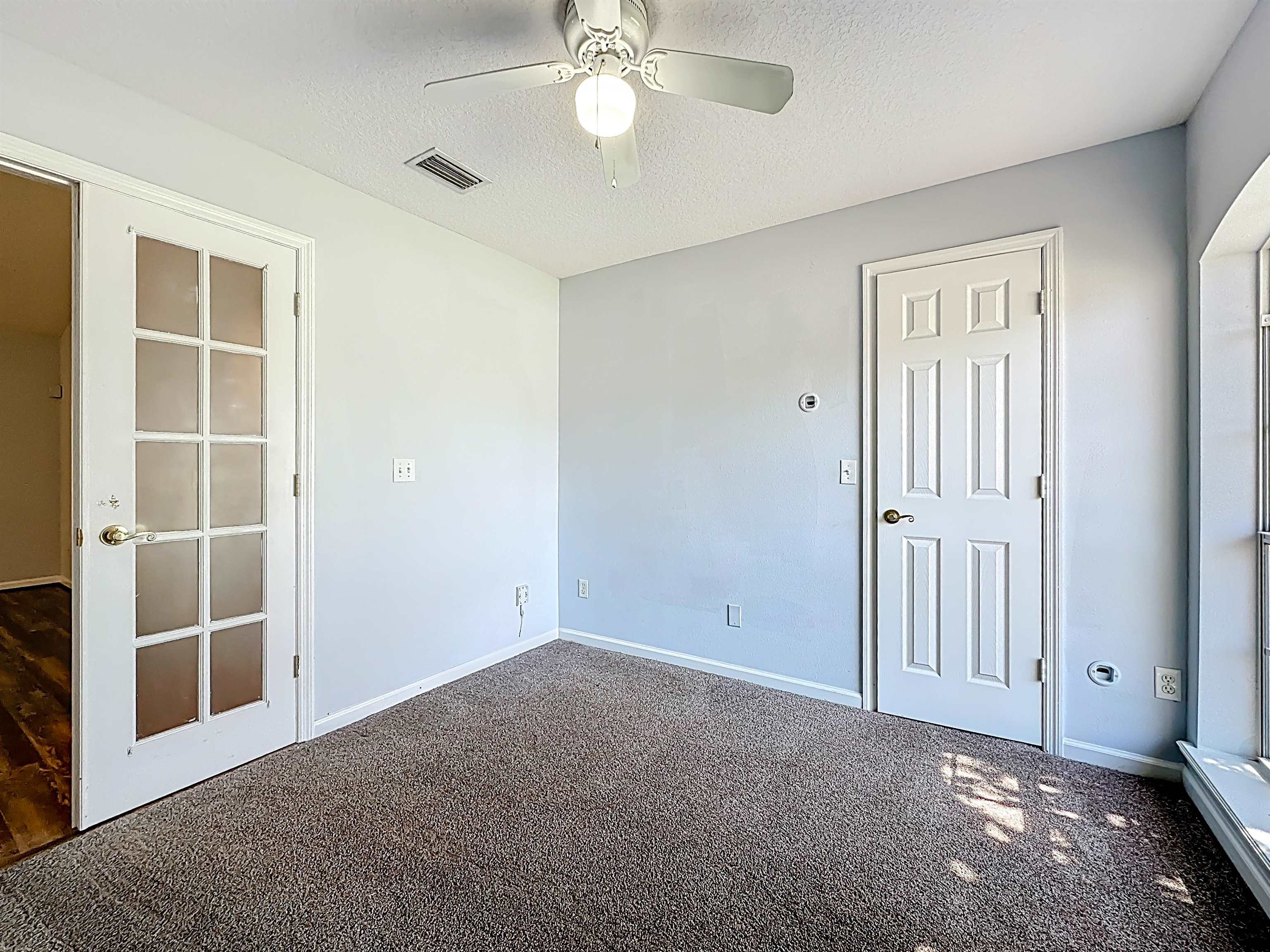 Image 19 of 68 For 200 Merida Rd