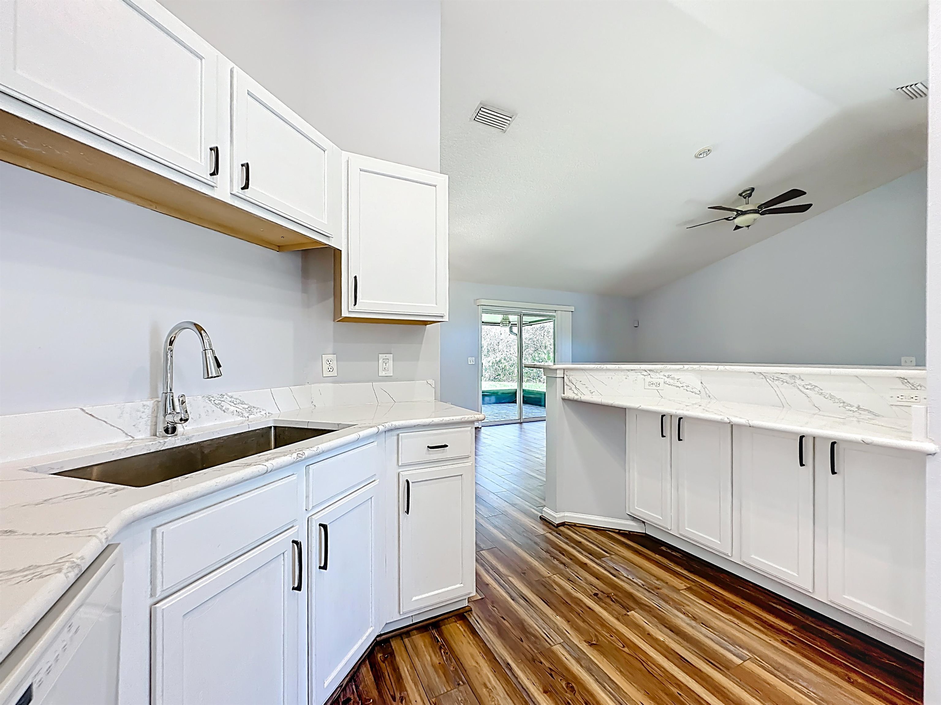 Image 23 of 68 For 200 Merida Rd