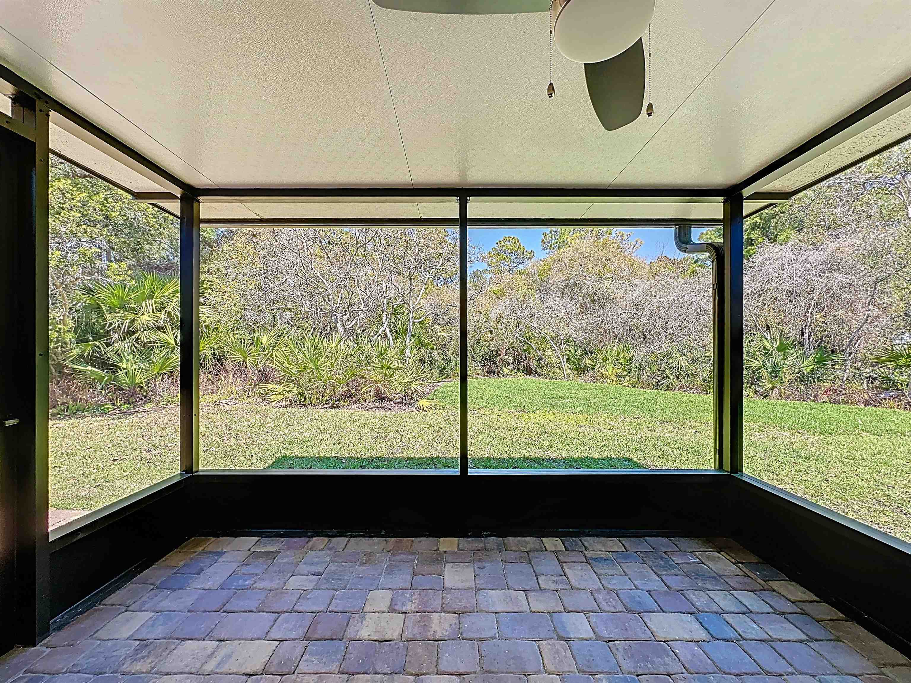 Image 38 of 68 For 200 Merida Rd