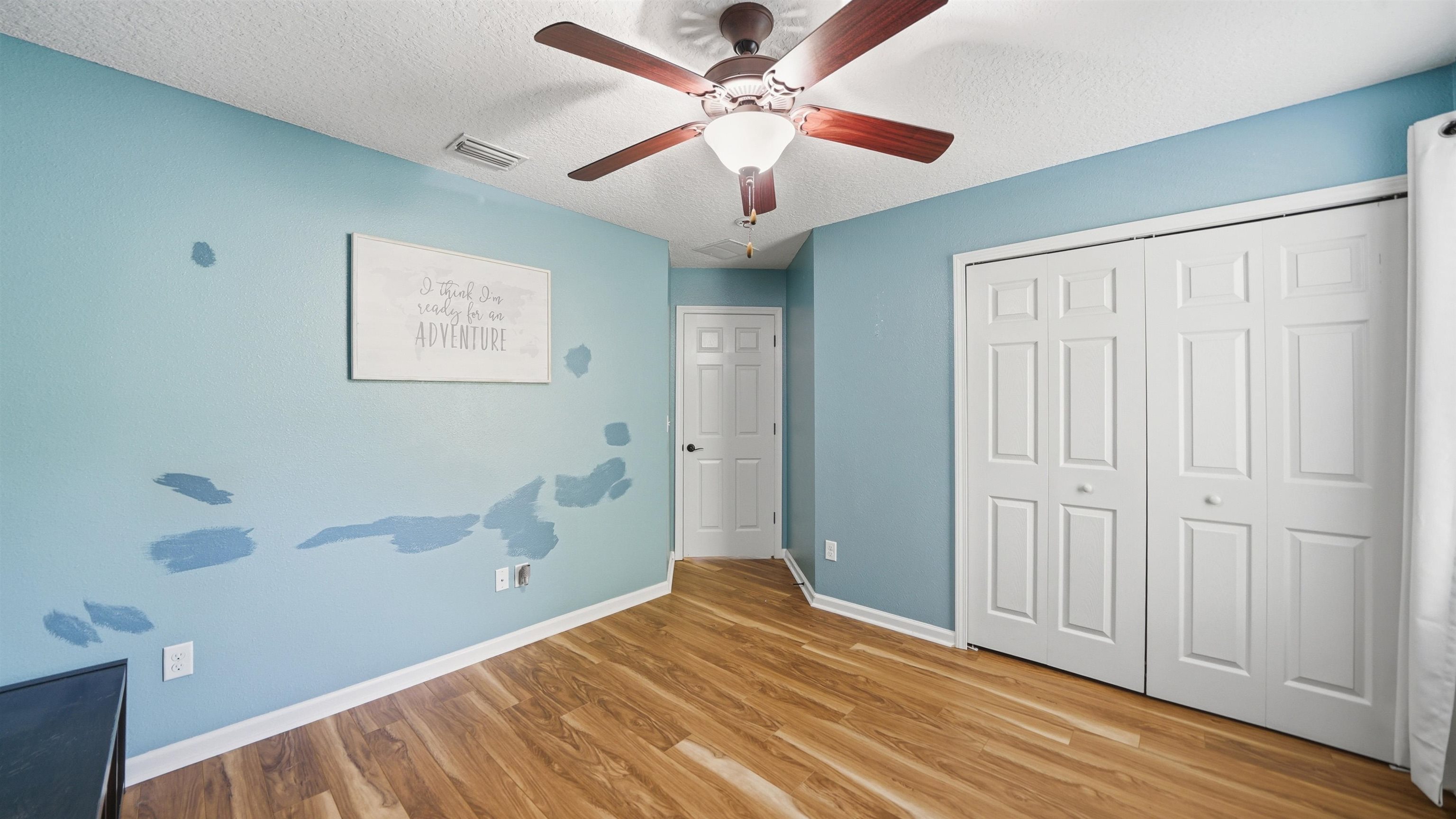 Image 34 of 58 For 104 Claremont Ct