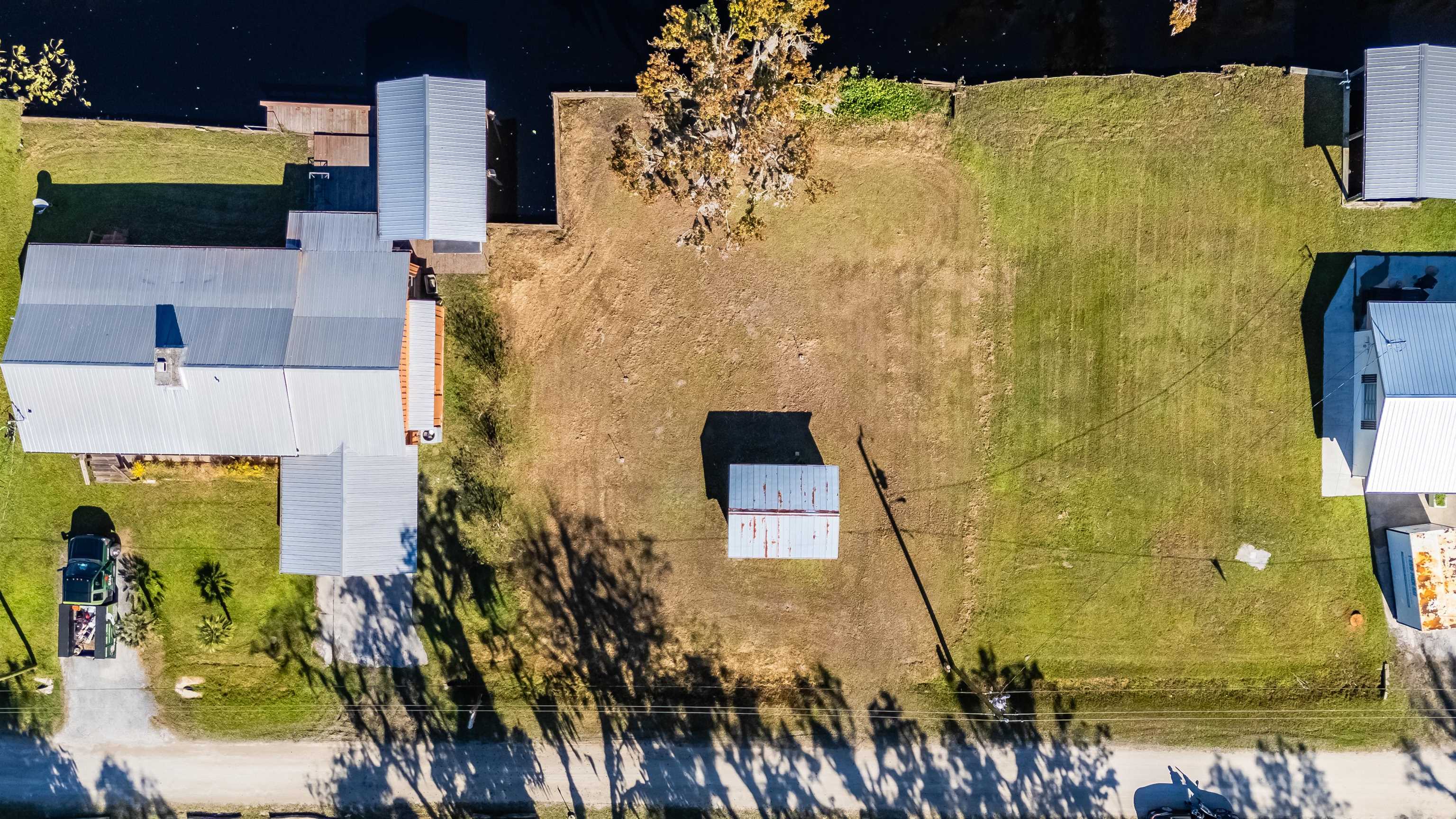 Image 4 of 17 For 142 Hicks Ave