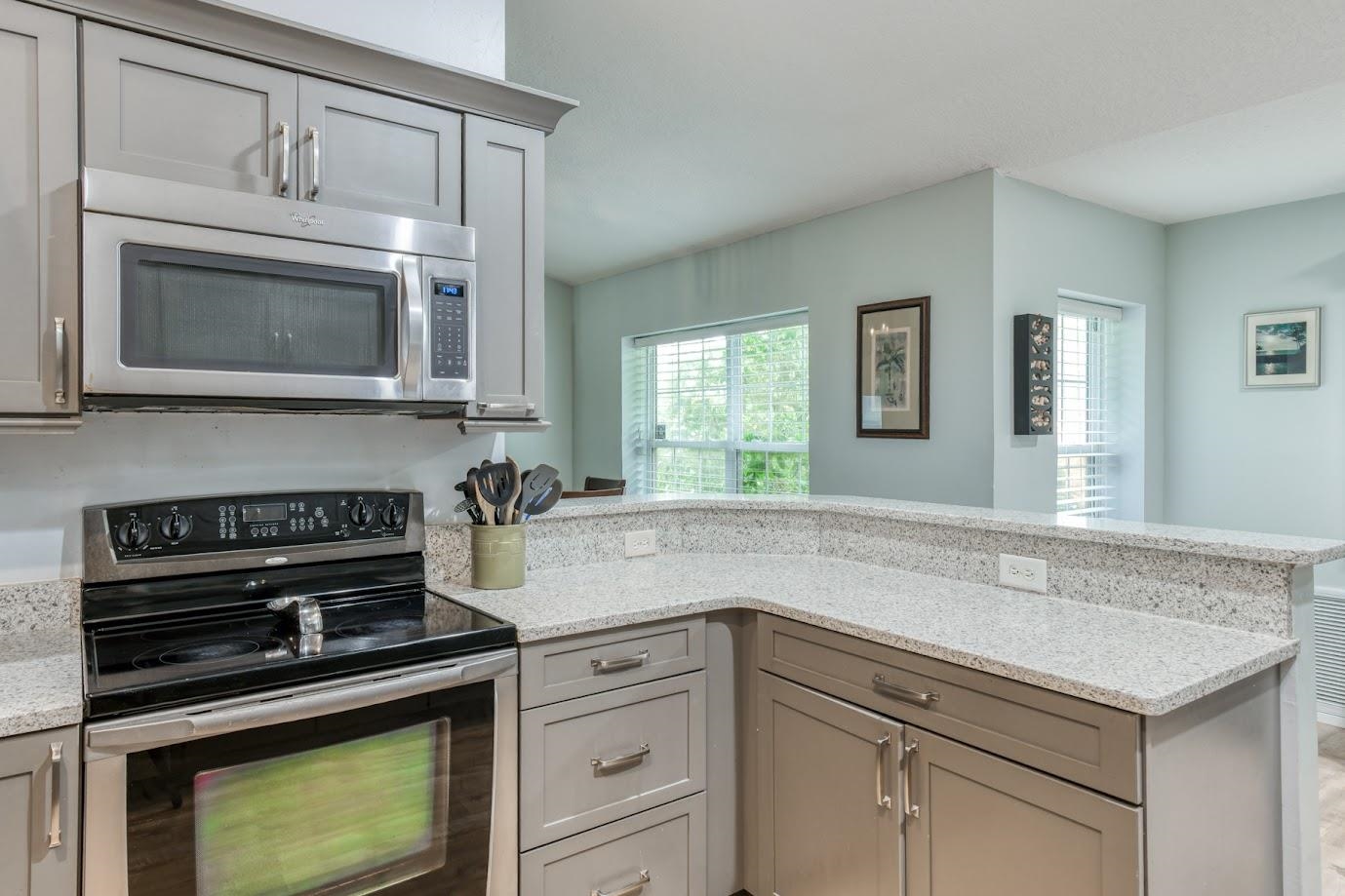 Image 12 of 39 For 5398 Soundview Ave (pool Home)