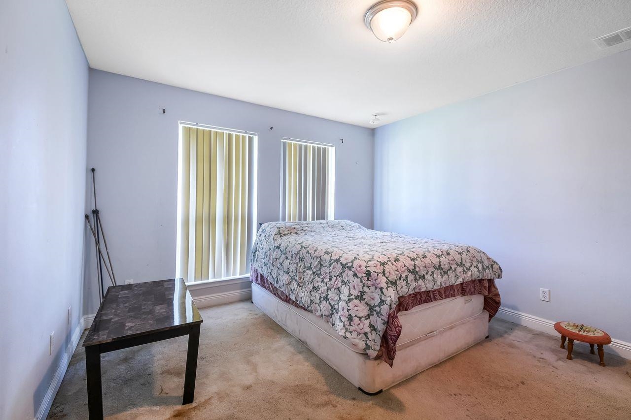 Image 14 of 22 For 46 Riddle Dr