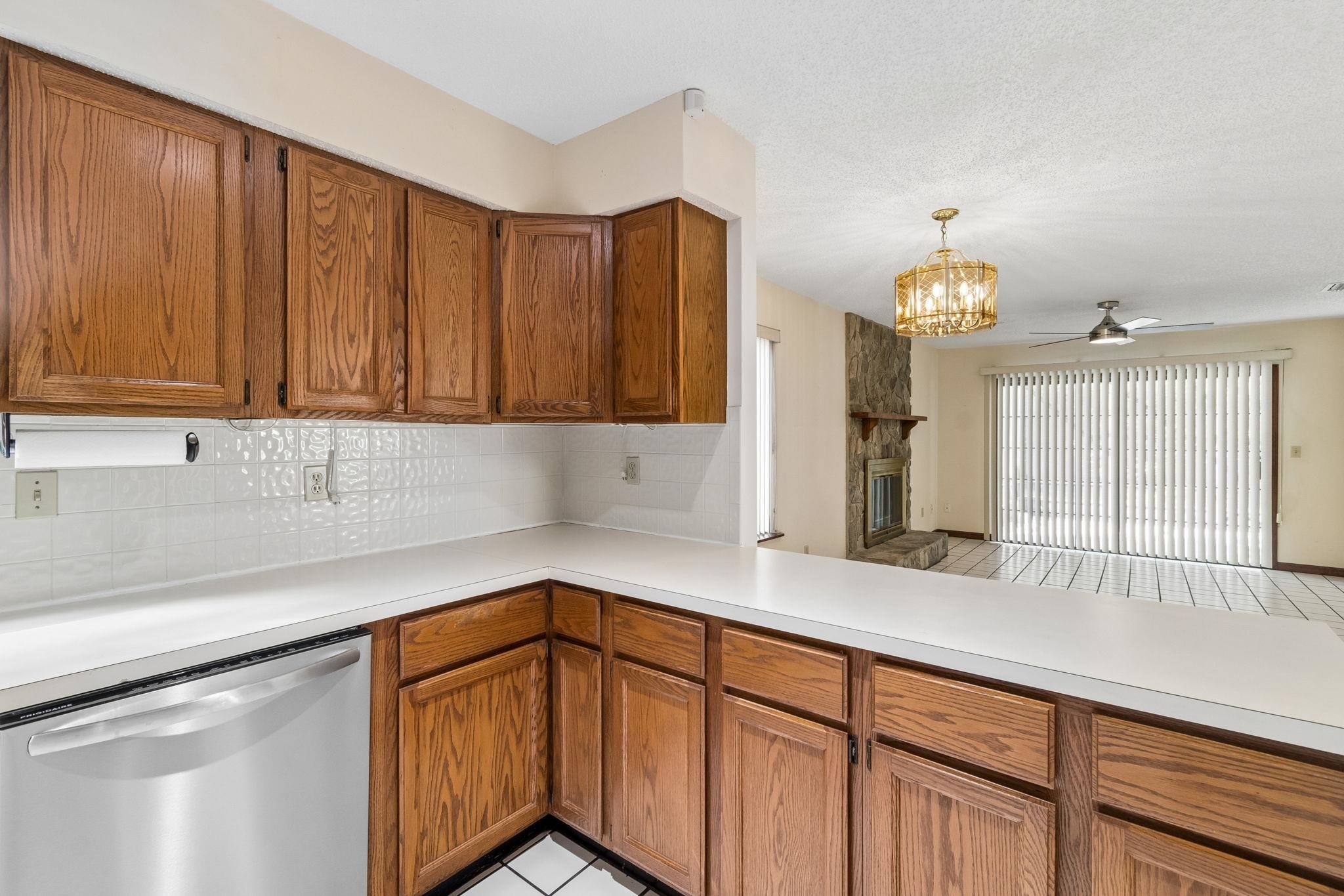 Image 14 of 82 For 4221 Wicks Branch