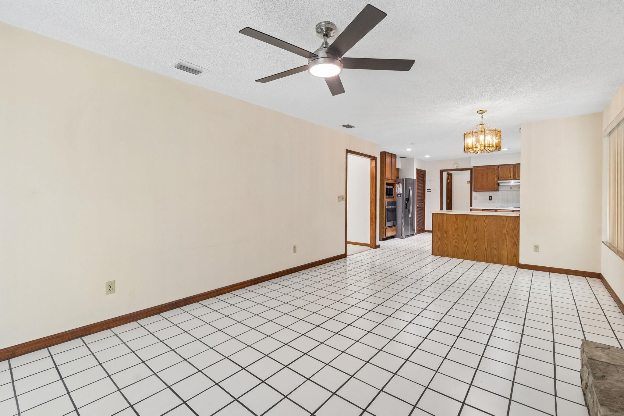 Image 22 of 82 For 4221 Wicks Branch