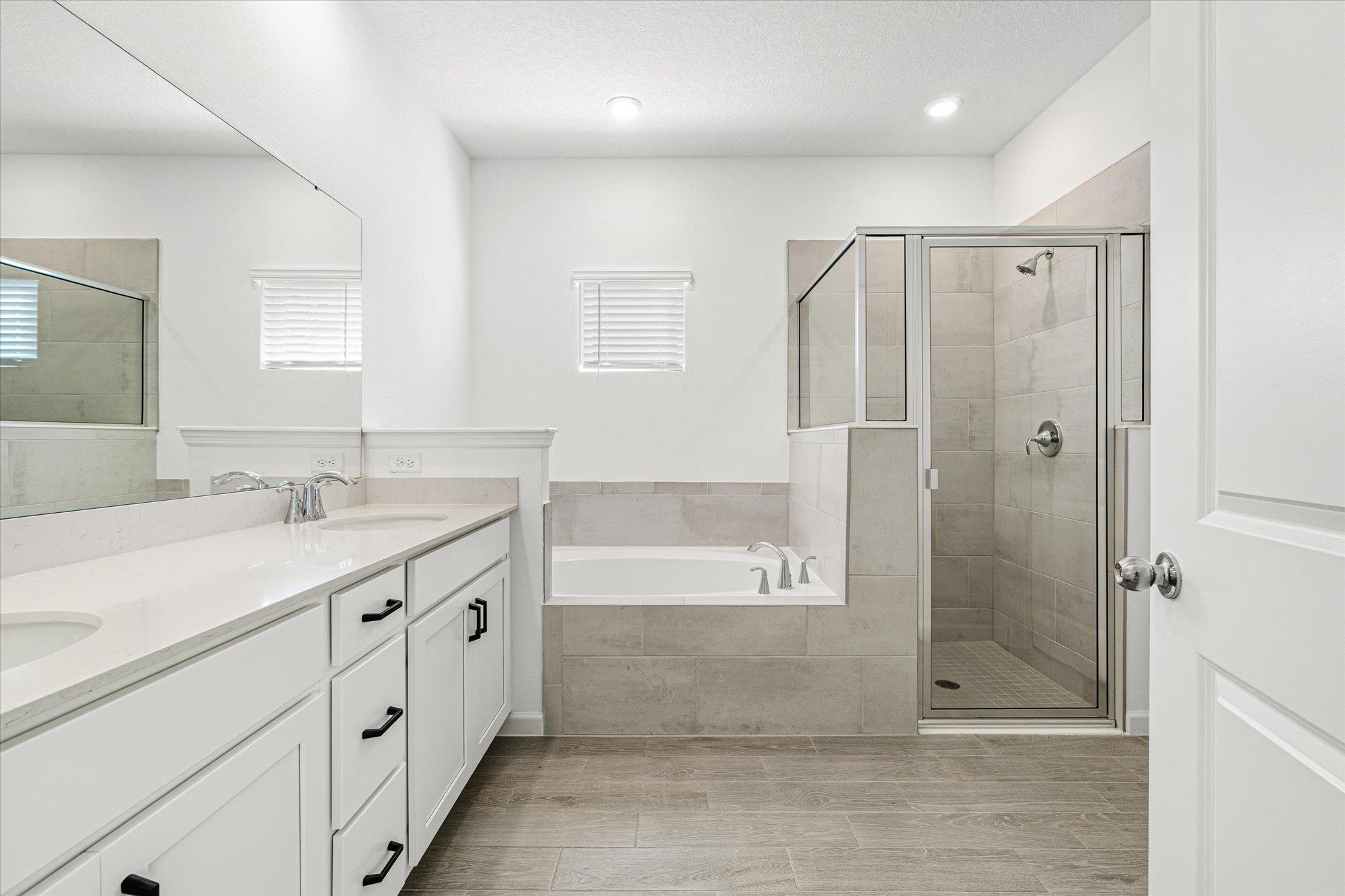 Image 18 of 67 For 89 Kingsley Park Way