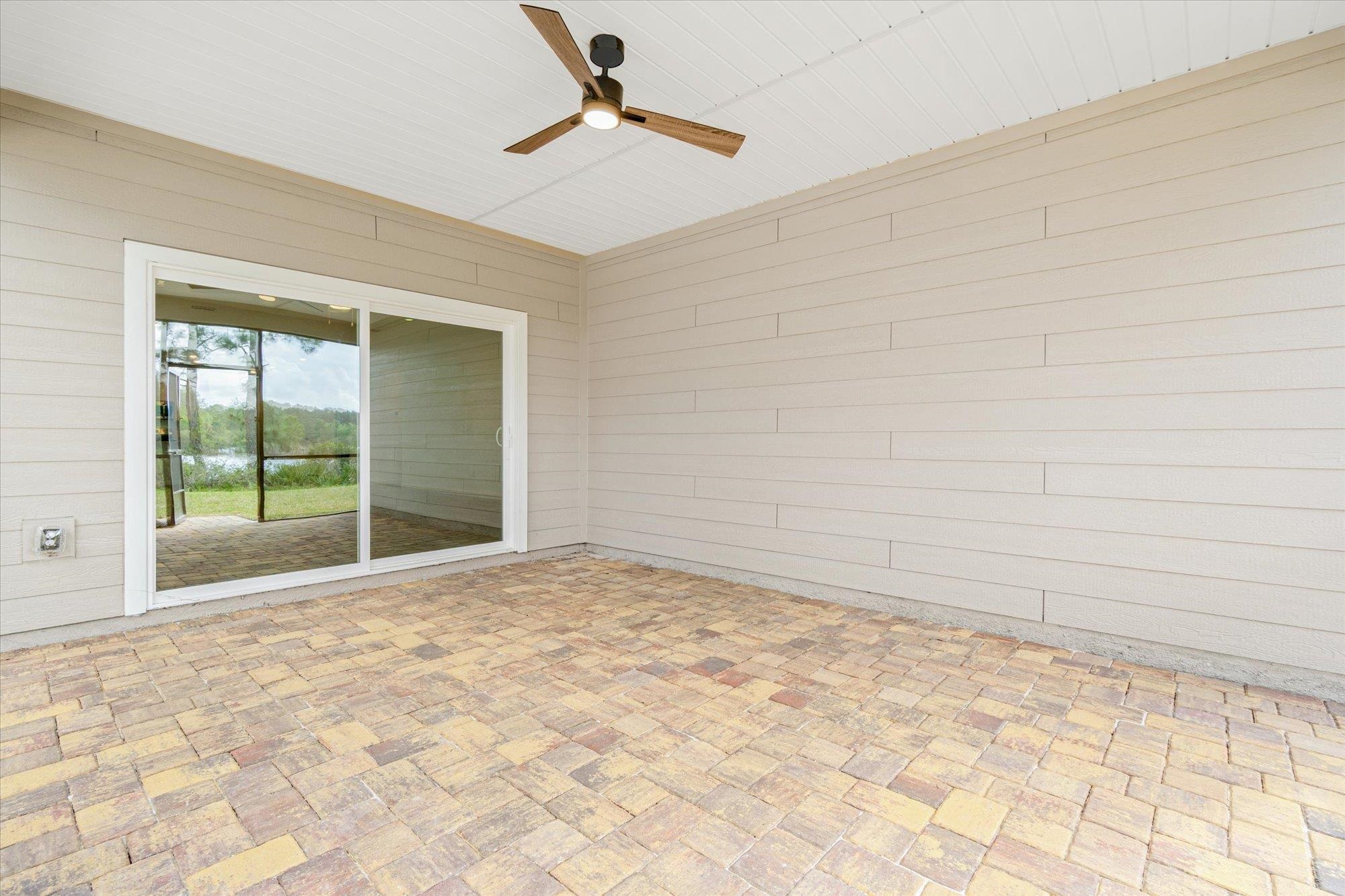 Image 38 of 67 For 89 Kingsley Park Way