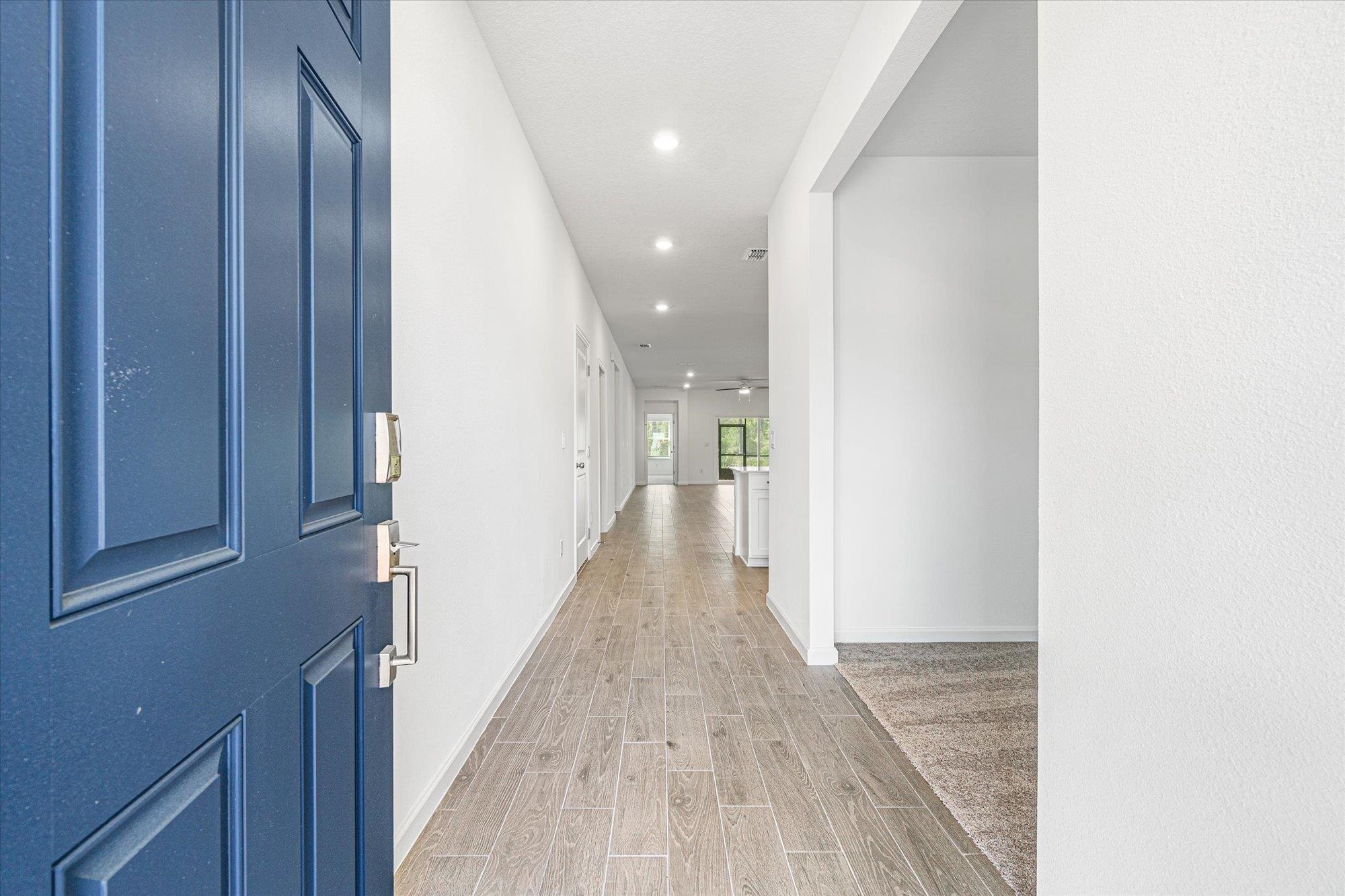 Image 4 of 67 For 89 Kingsley Park Way