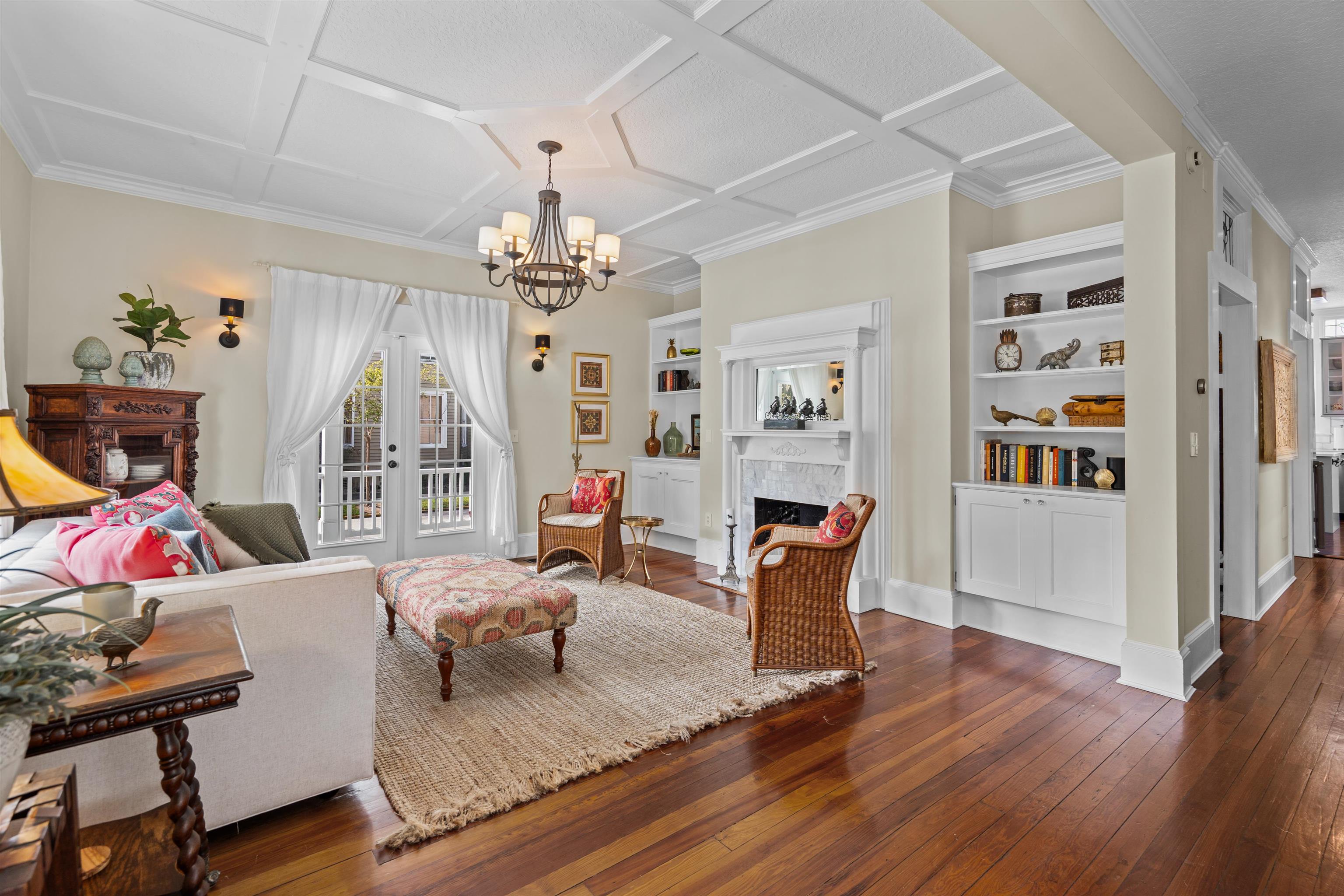 Image 11 of 52 For 26 Riberia Street