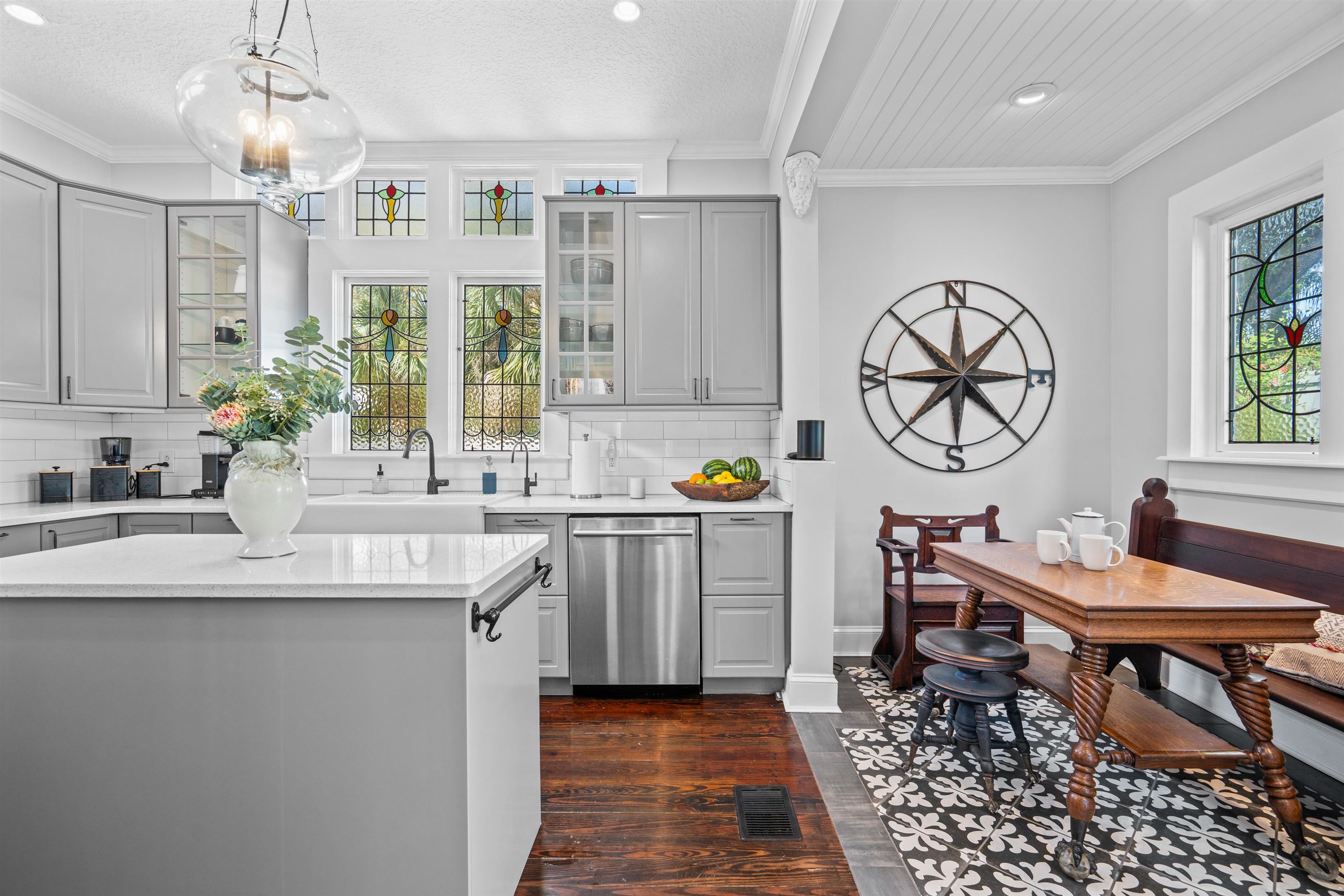 Image 20 of 52 For 26 Riberia Street